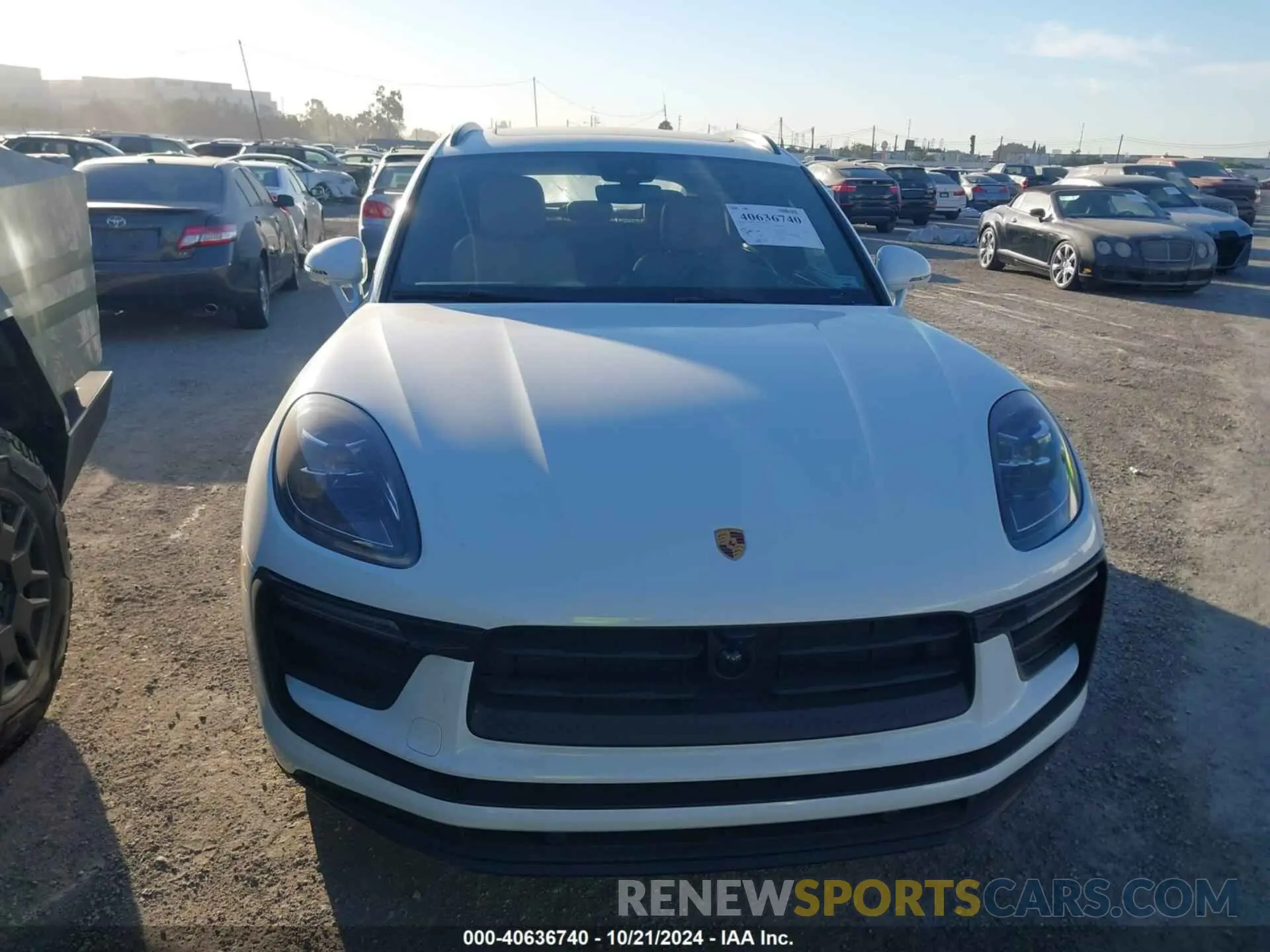 13 Фотография поврежденного автомобиля WP1AA2A53RLB07545 PORSCHE MACAN 2024