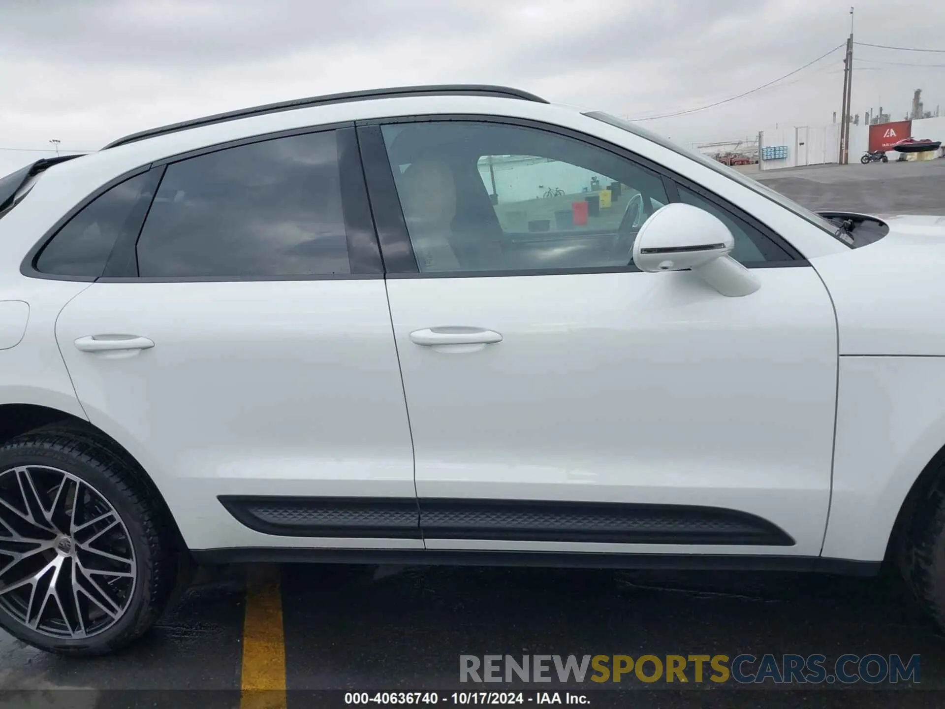 14 Фотография поврежденного автомобиля WP1AA2A53RLB07545 PORSCHE MACAN 2024