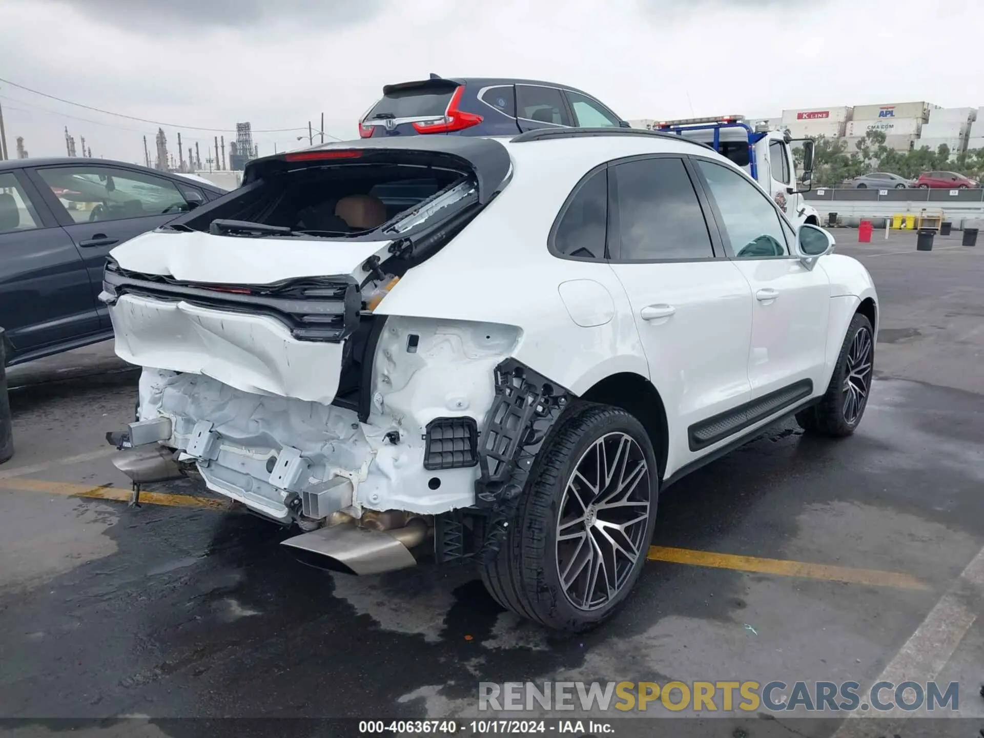 4 Фотография поврежденного автомобиля WP1AA2A53RLB07545 PORSCHE MACAN 2024