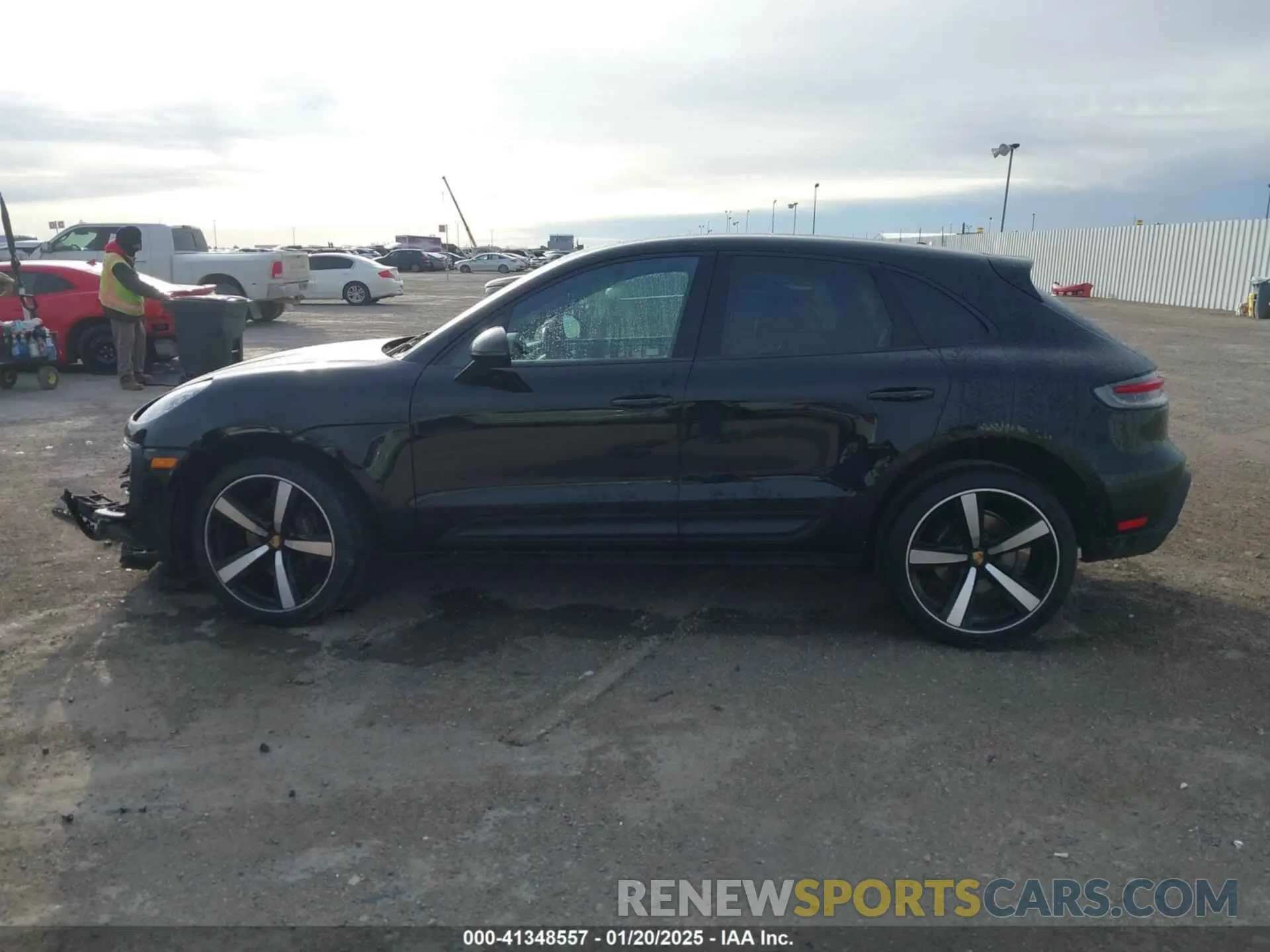 15 Photograph of a damaged car WP1AA2A54RLB00734 PORSCHE MACAN 2024