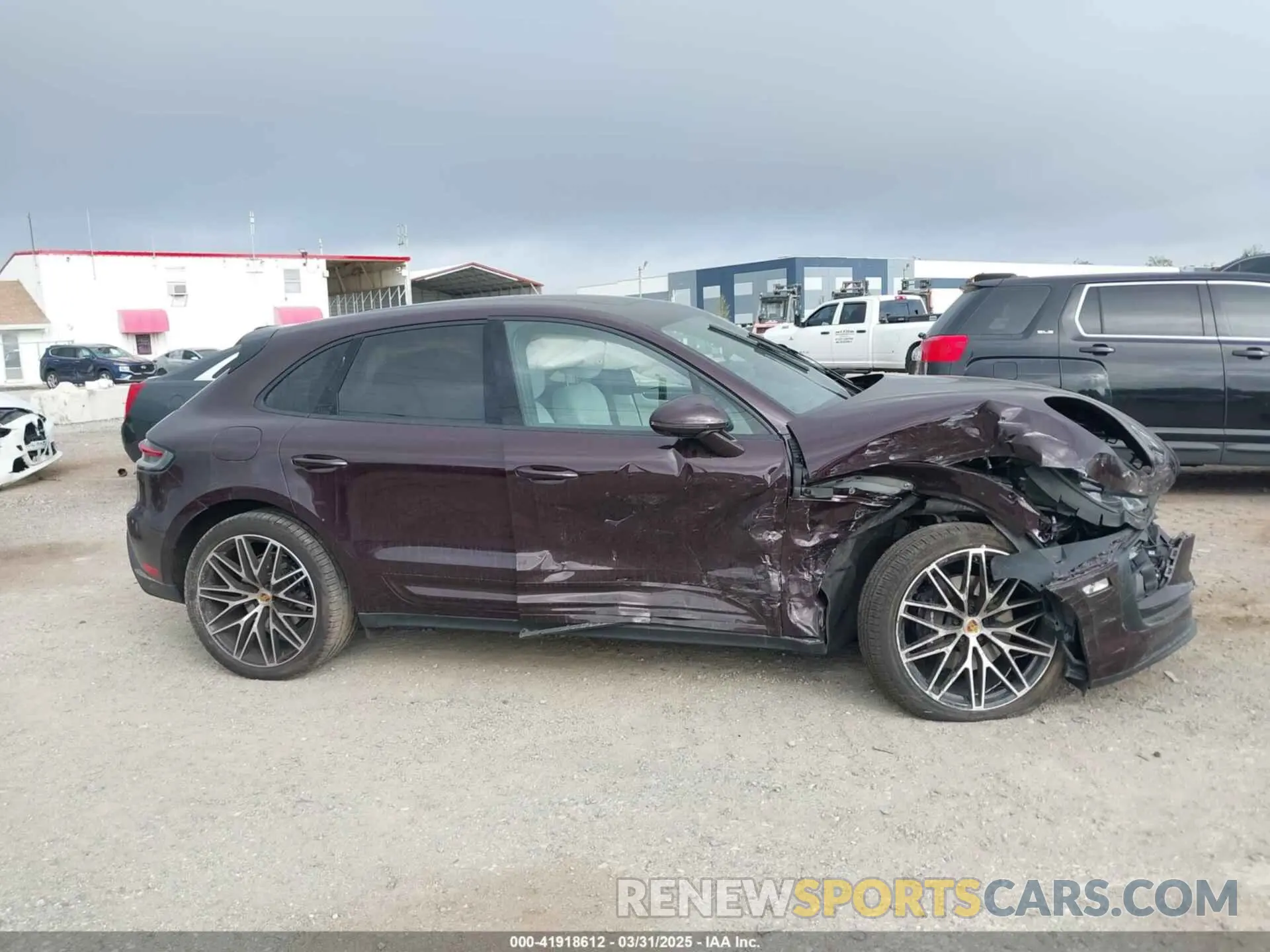 13 Photograph of a damaged car WP1AA2A54RLB14908 PORSCHE MACAN 2024