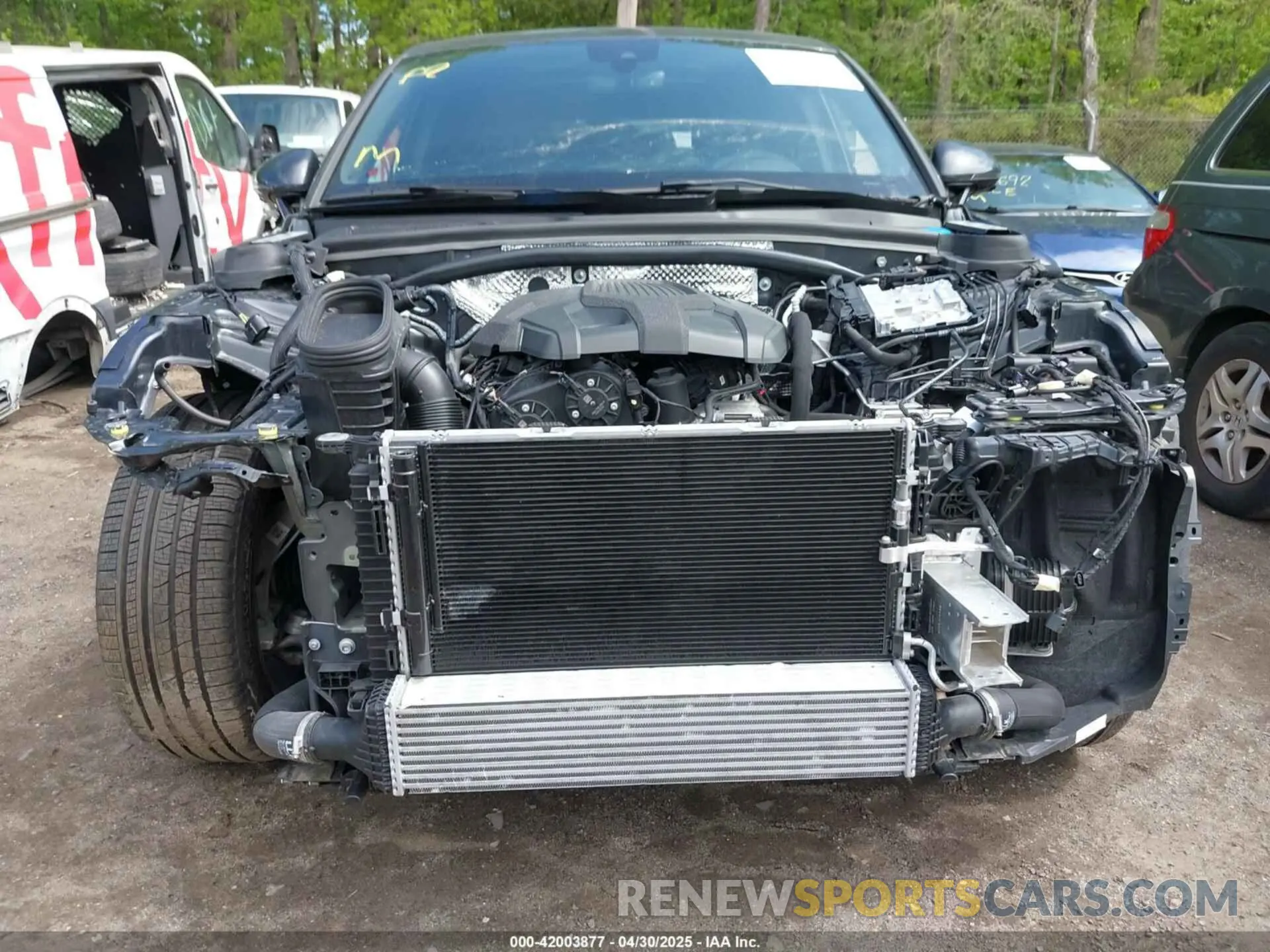 12 Photograph of a damaged car WP1AA2A5XRLB18610 PORSCHE MACAN 2024