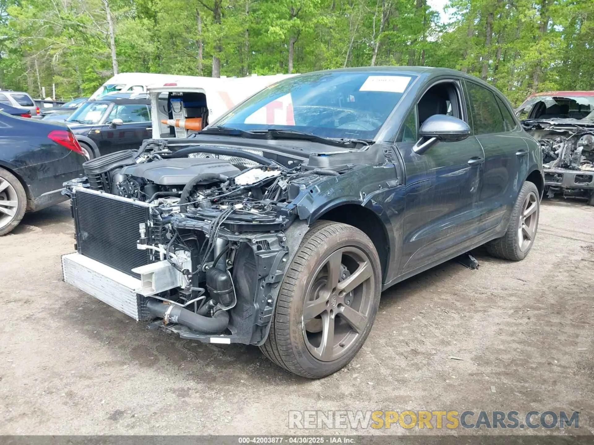 2 Photograph of a damaged car WP1AA2A5XRLB18610 PORSCHE MACAN 2024