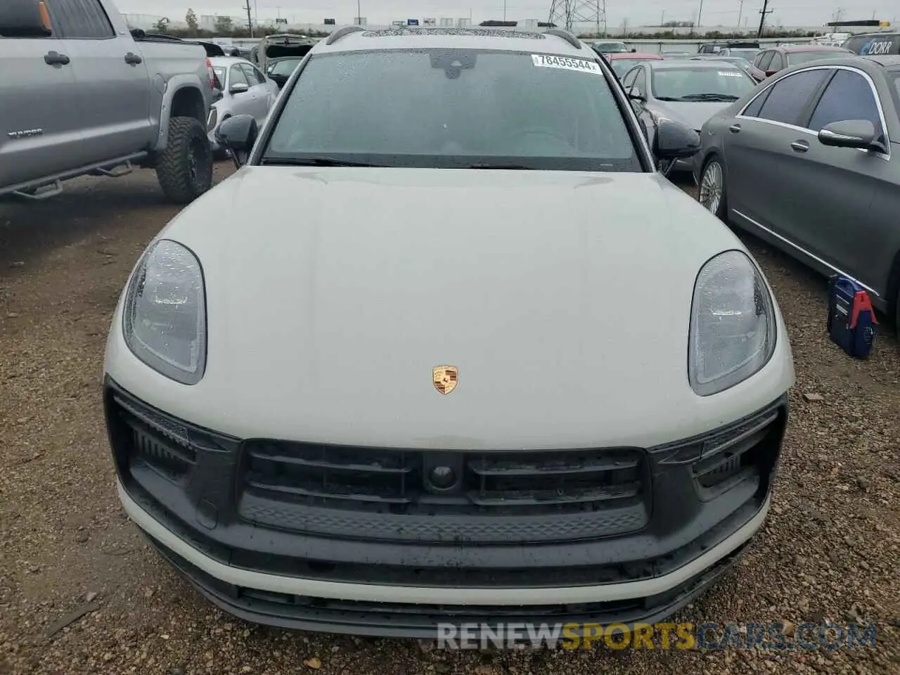 5 Фотография поврежденного автомобиля WP1AF2A56RLB55266 PORSCHE MACAN 2024