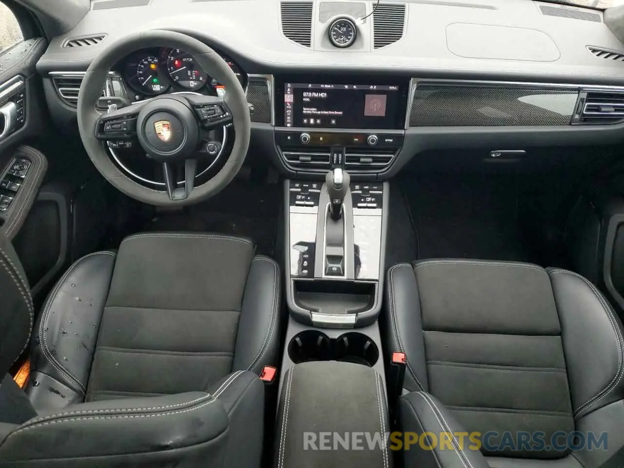 8 Фотография поврежденного автомобиля WP1AF2A56RLB55266 PORSCHE MACAN 2024