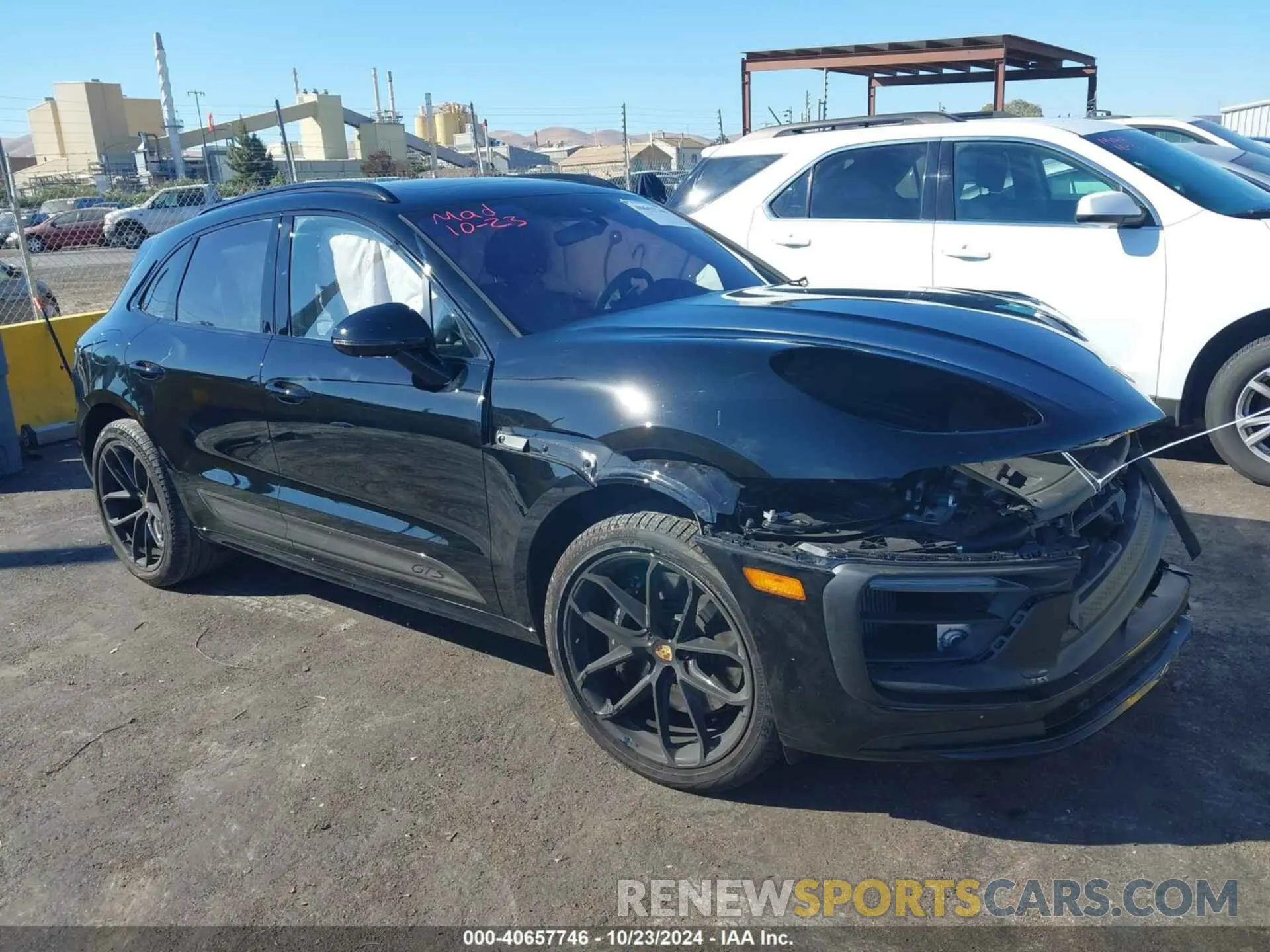 1 Photograph of a damaged car WP1AF2A59RLB57979 PORSCHE MACAN 2024
