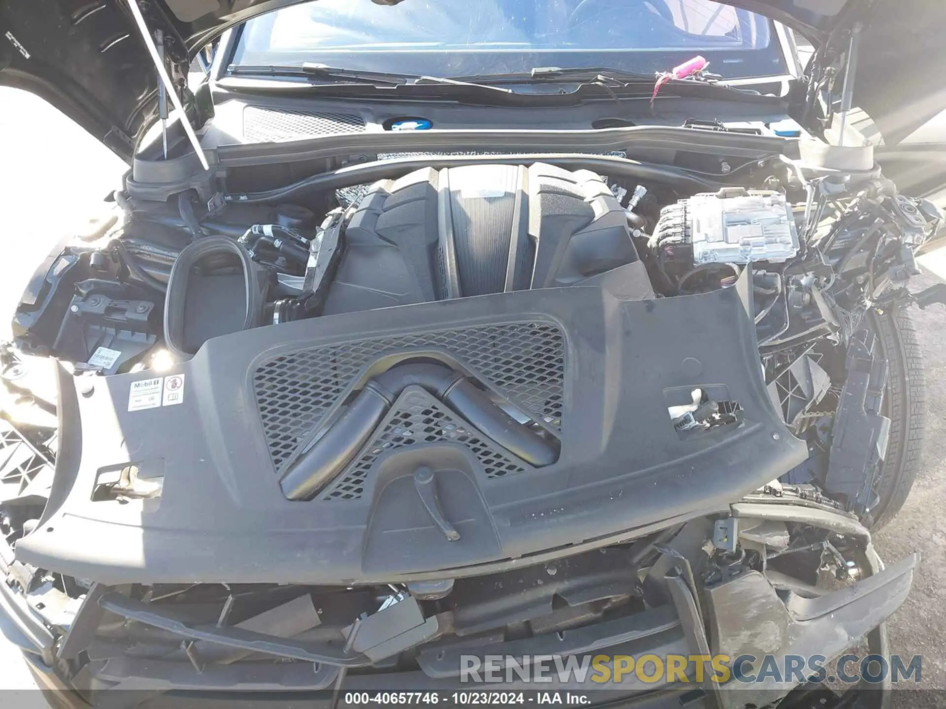 10 Photograph of a damaged car WP1AF2A59RLB57979 PORSCHE MACAN 2024
