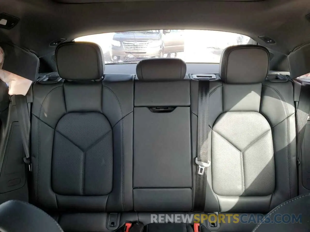 10 Photograph of a damaged car WP1AG2A50RLB35852 PORSCHE MACAN 2024