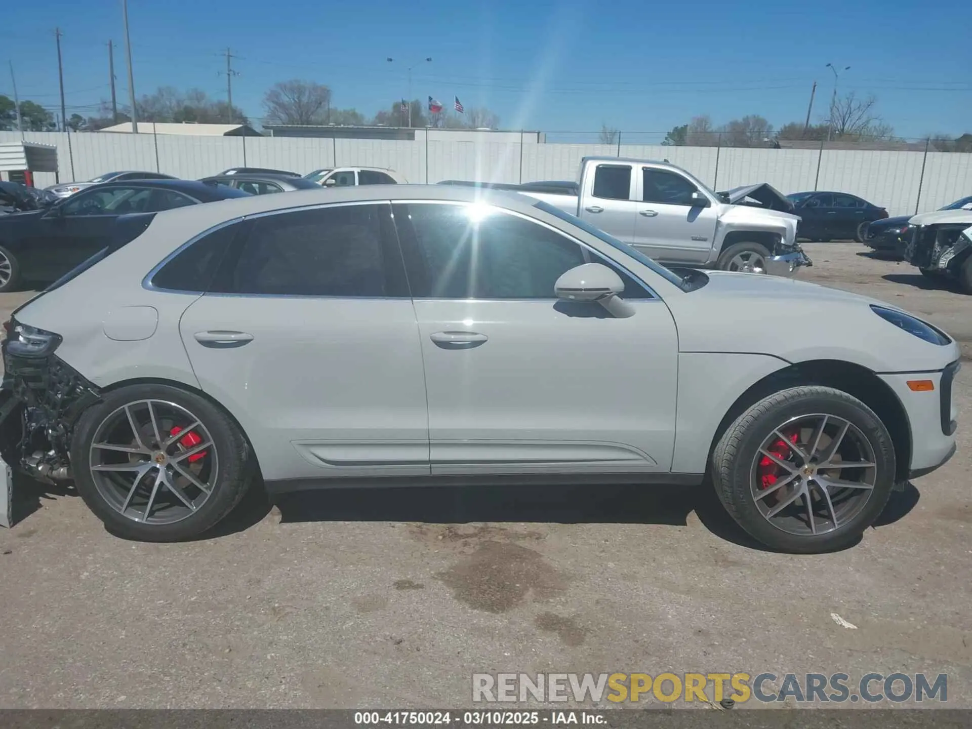 13 Photograph of a damaged car WP1AG2A51RLB39585 PORSCHE MACAN 2024