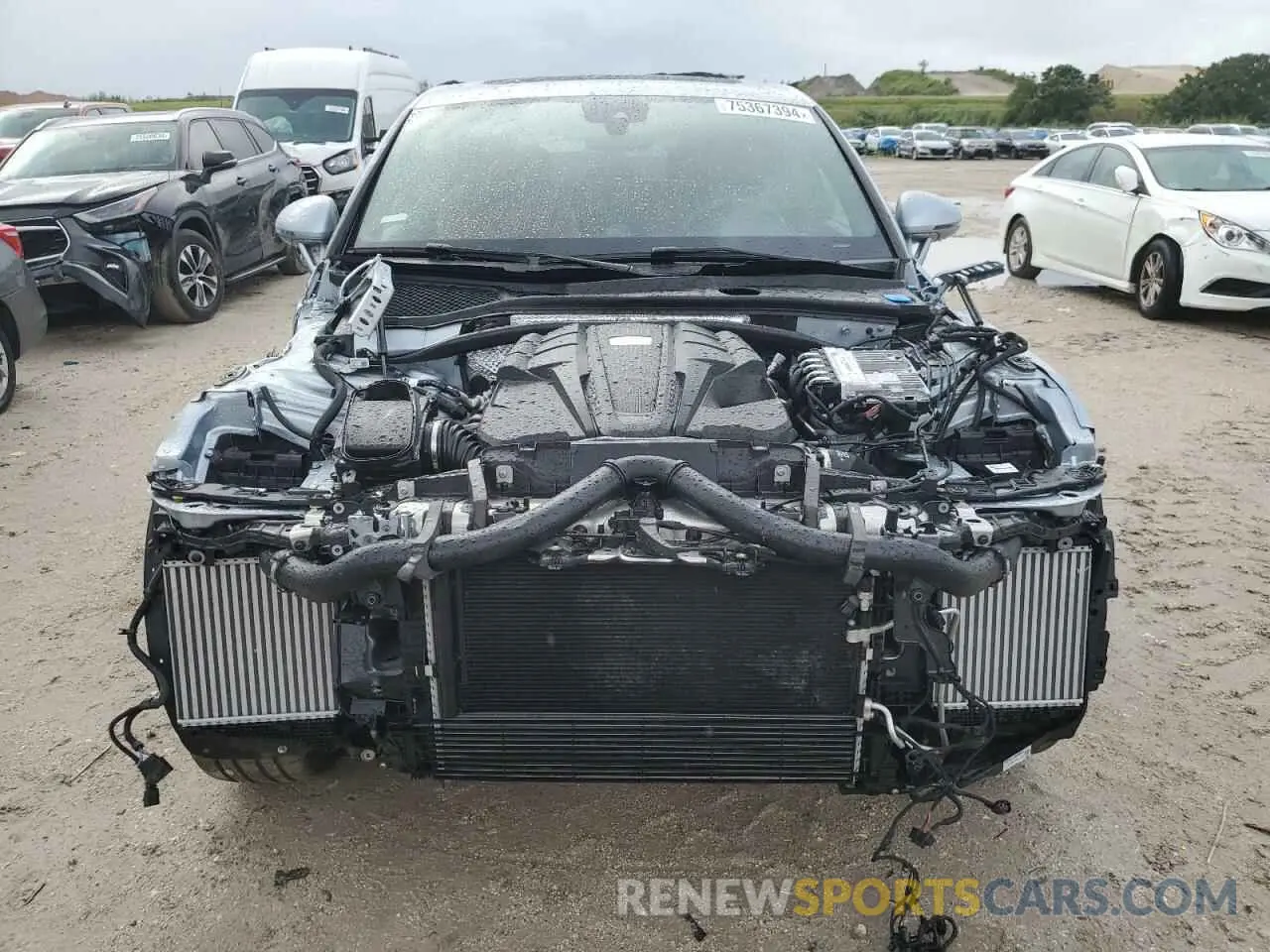 5 Photograph of a damaged car WP1AG2A52RLB38400 PORSCHE MACAN 2024
