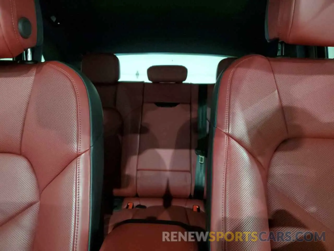 10 Фотография поврежденного автомобиля WP1AG2A52RLB39370 PORSCHE MACAN 2024
