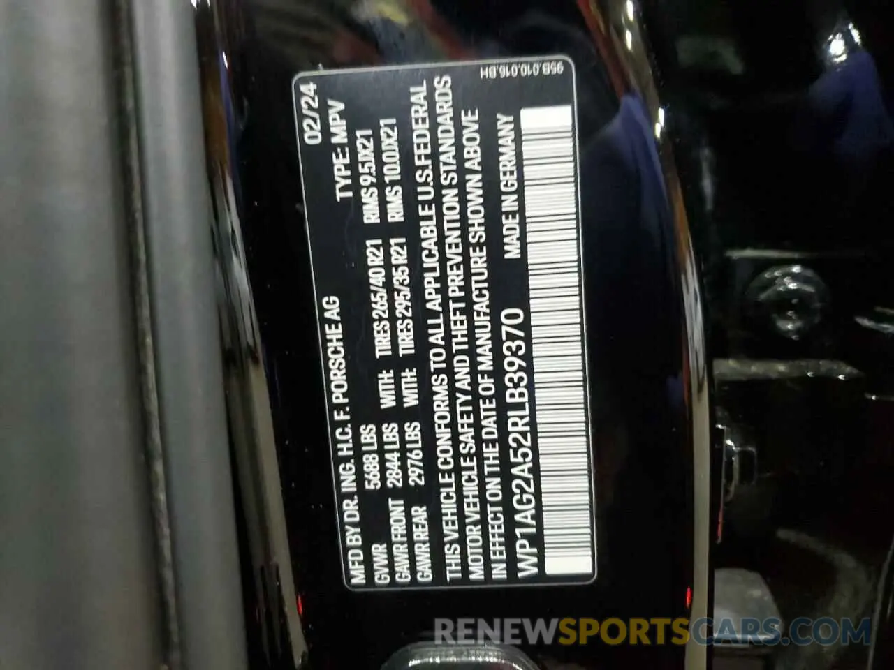 13 Фотография поврежденного автомобиля WP1AG2A52RLB39370 PORSCHE MACAN 2024