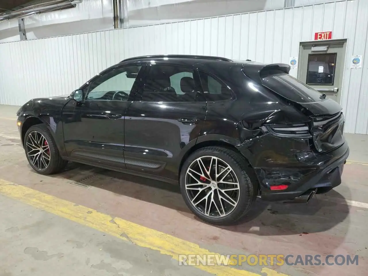 2 Фотография поврежденного автомобиля WP1AG2A52RLB39370 PORSCHE MACAN 2024