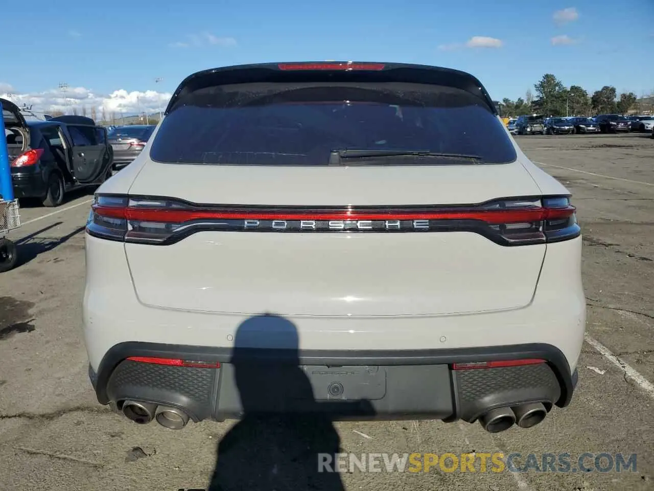 6 Фотография поврежденного автомобиля WP1AG2A55RLB37483 PORSCHE MACAN 2024