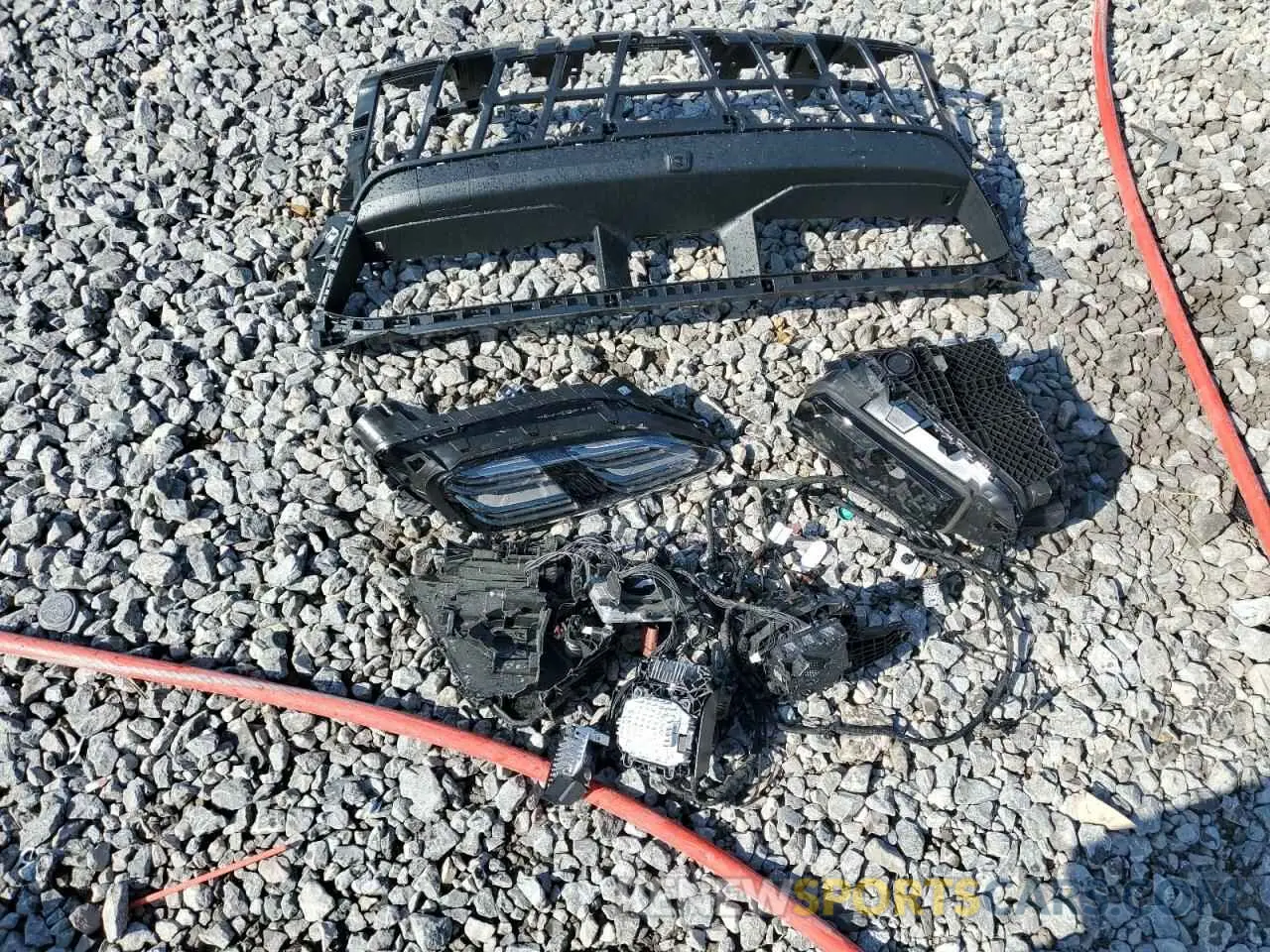 13 Фотография поврежденного автомобиля WP1AA2XA1RL002214 PORSCHE MACAN 4 2024