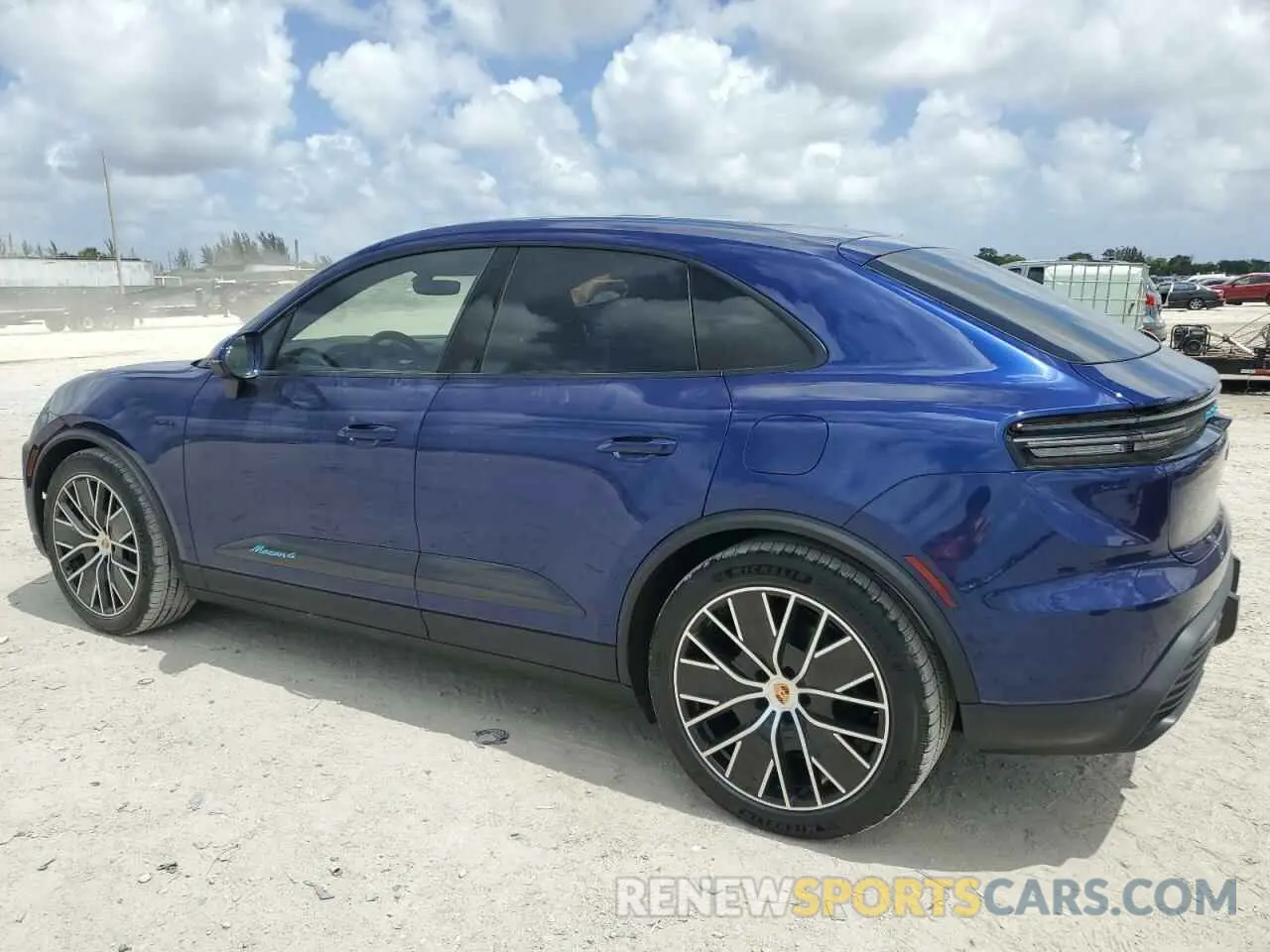 2 Photograph of a damaged car WP1AA2XA6SL000013 PORSCHE MACAN 4 2025