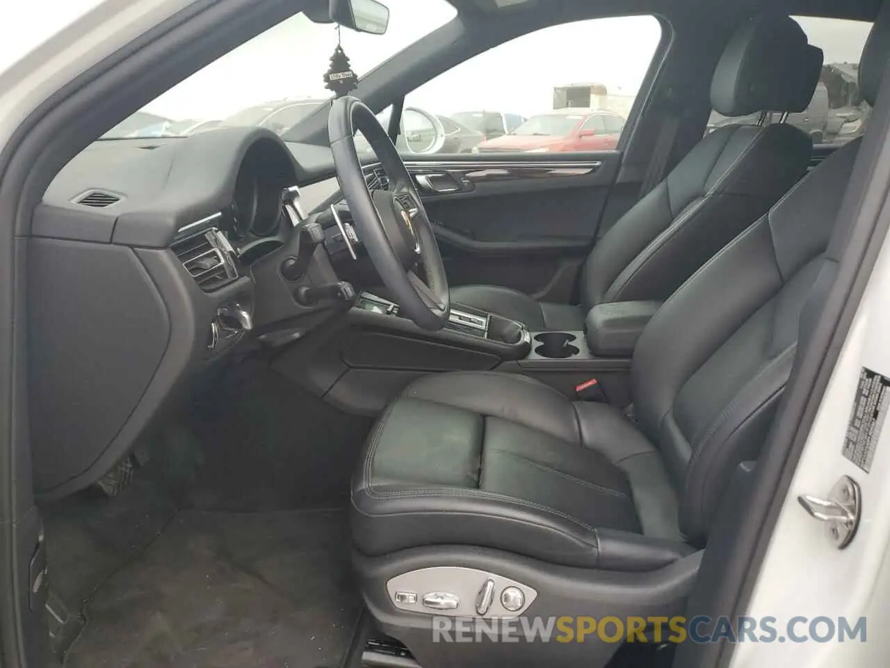 7 Фотография поврежденного автомобиля WP1AA2A50PLB03367 PORSCHE MACAN BASE 2023