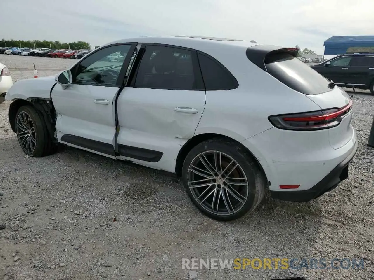 2 Фотография поврежденного автомобиля WP1AA2A51PLB15642 PORSCHE MACAN BASE 2023