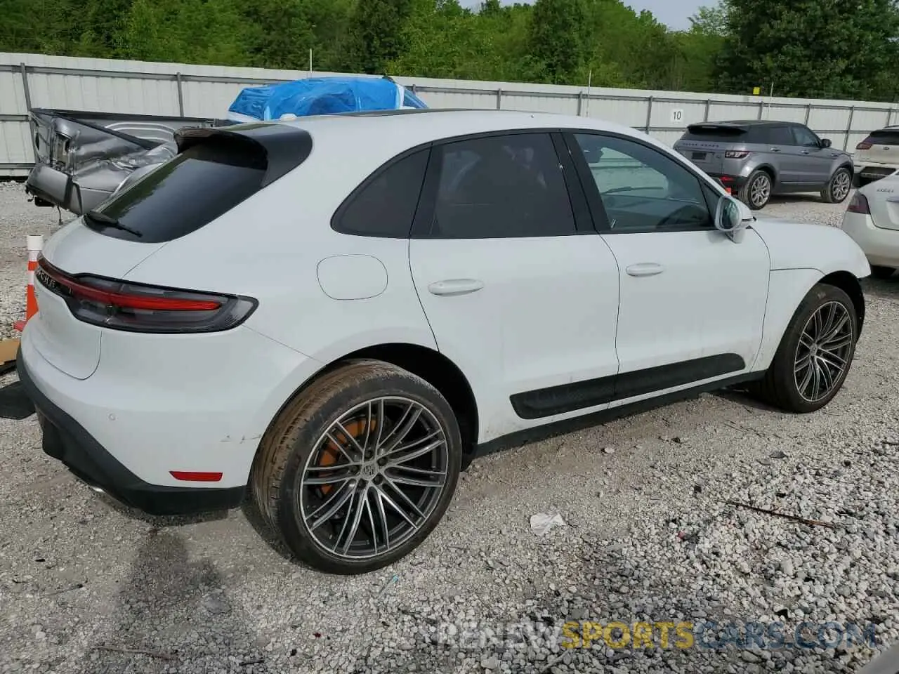 3 Фотография поврежденного автомобиля WP1AA2A51PLB15642 PORSCHE MACAN BASE 2023
