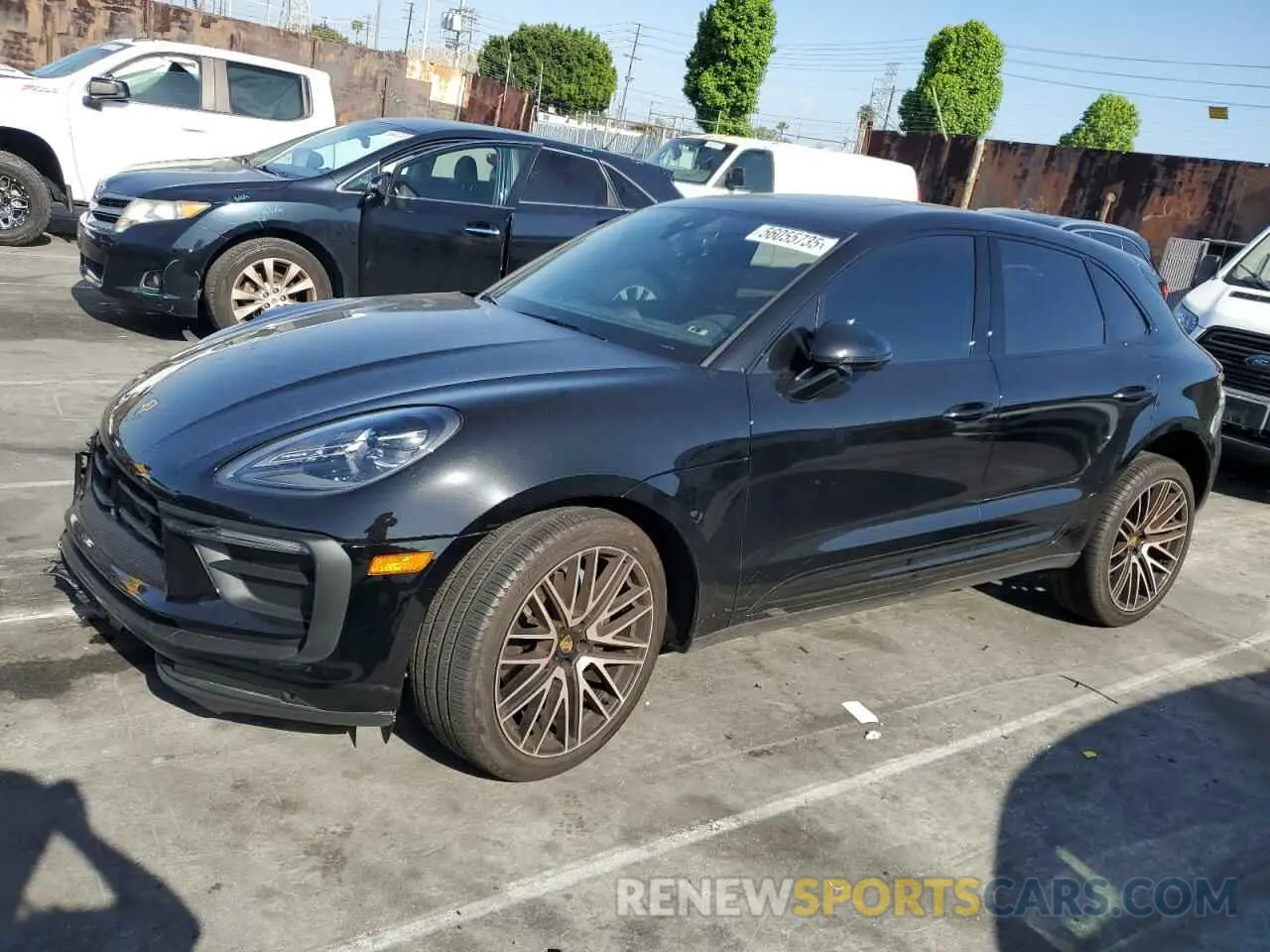 1 Photograph of a damaged car WP1AA2A51PLB21313 PORSCHE MACAN BASE 2023