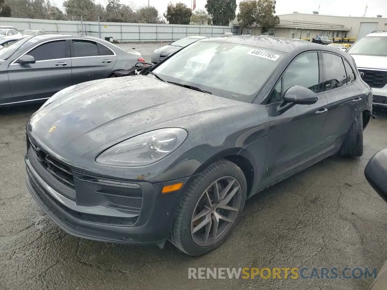 1 Фотография поврежденного автомобиля WP1AA2A54PLB00584 PORSCHE MACAN BASE 2023