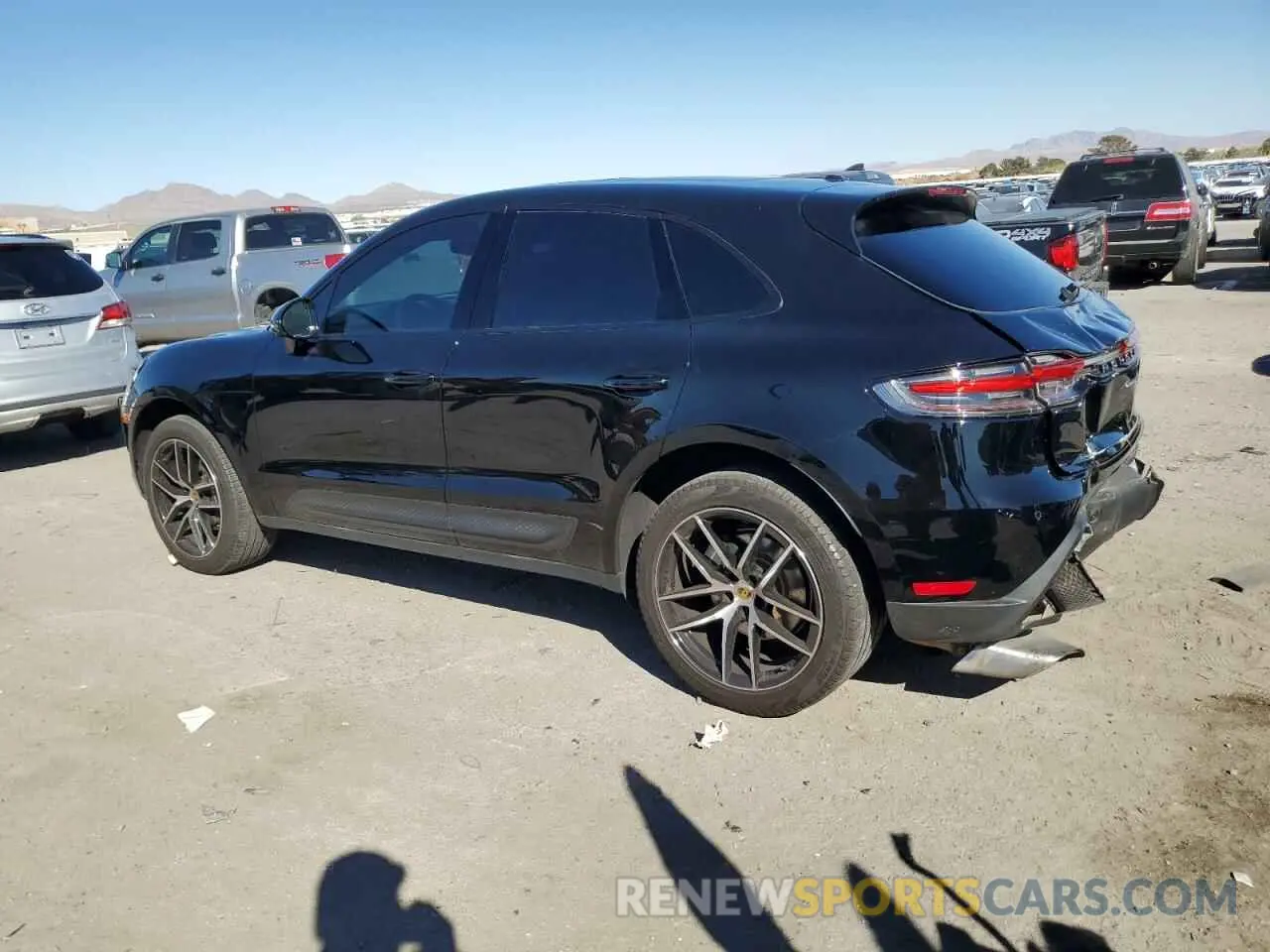 2 Фотография поврежденного автомобиля WP1AA2A54PLB15442 PORSCHE MACAN BASE 2023