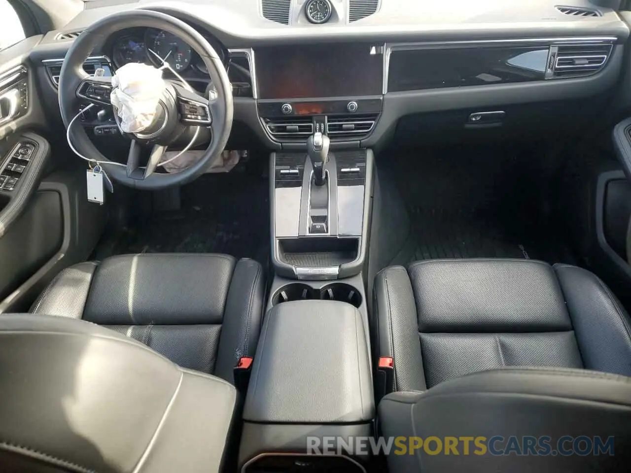 8 Photograph of a damaged car WP1AA2A56PLB04233 PORSCHE MACAN BASE 2023