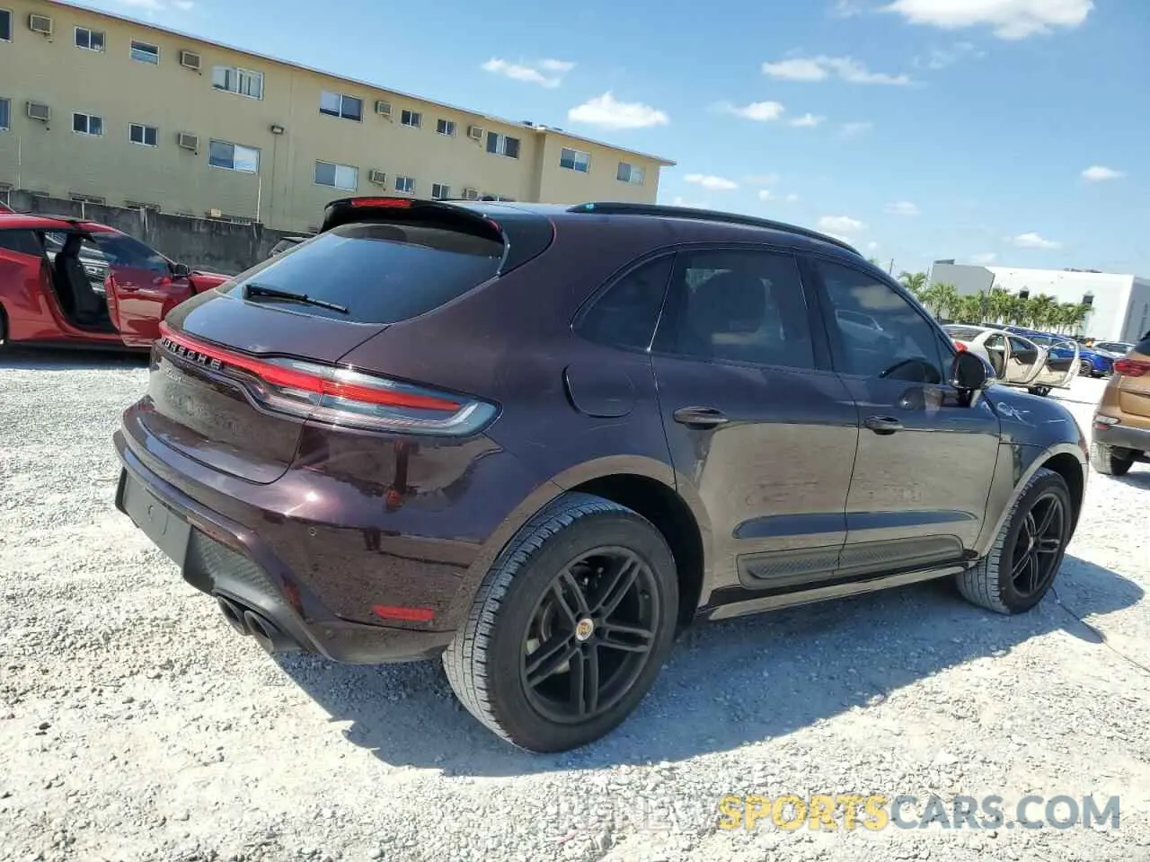 3 Фотография поврежденного автомобиля WP1AA2A57PLB07402 PORSCHE MACAN BASE 2023