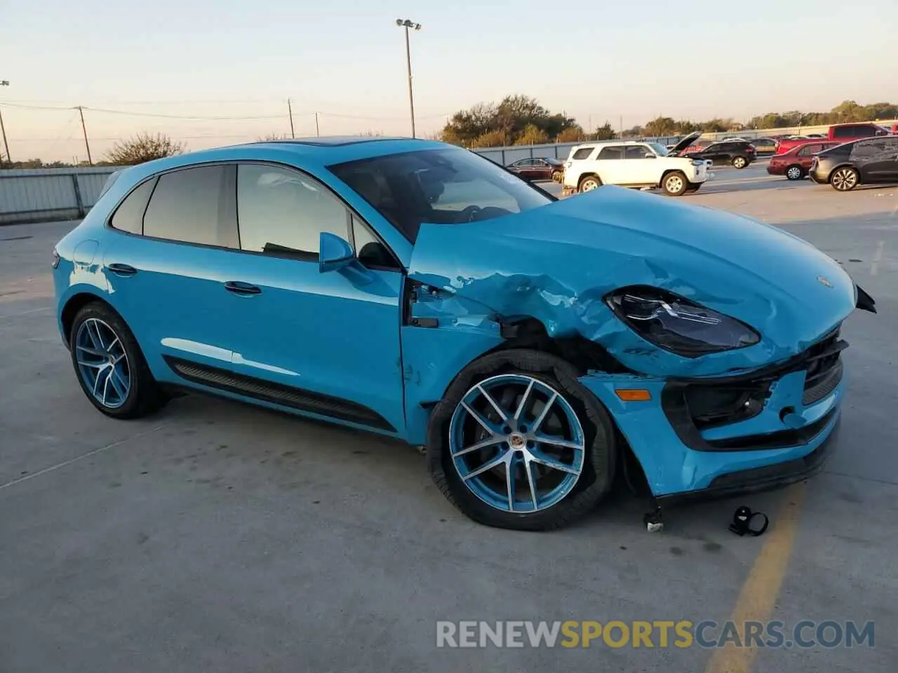 4 Фотография поврежденного автомобиля WP1AA2A58PLB03259 PORSCHE MACAN BASE 2023