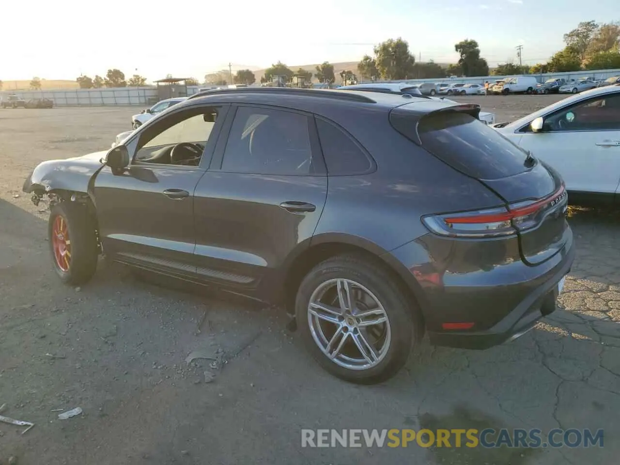 2 Фотография поврежденного автомобиля WP1AA2A59PLB08356 PORSCHE MACAN BASE 2023