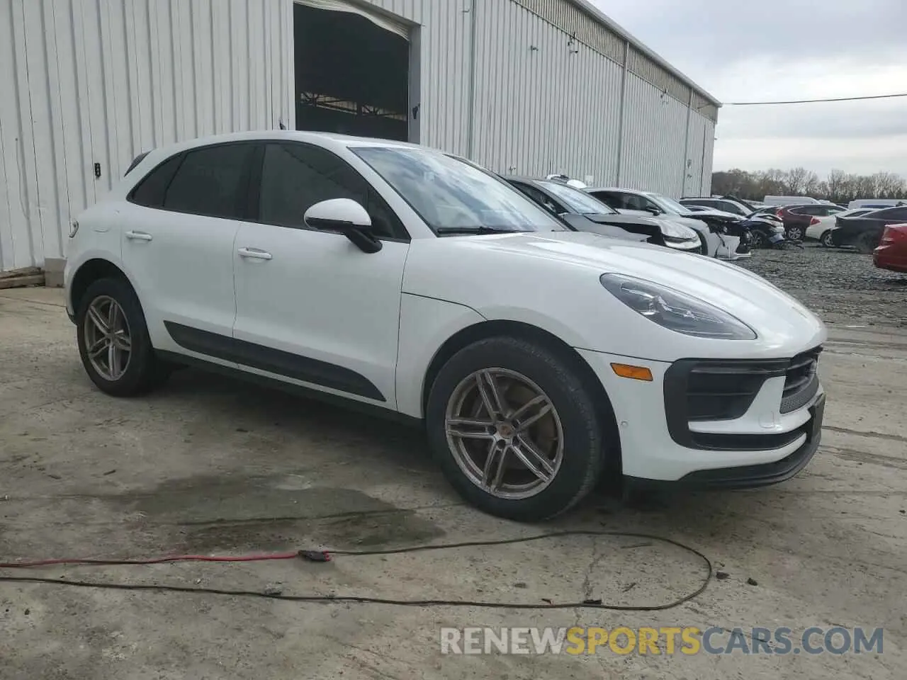 4 Фотография поврежденного автомобиля WP1AA2A59PLB11919 PORSCHE MACAN BASE 2023