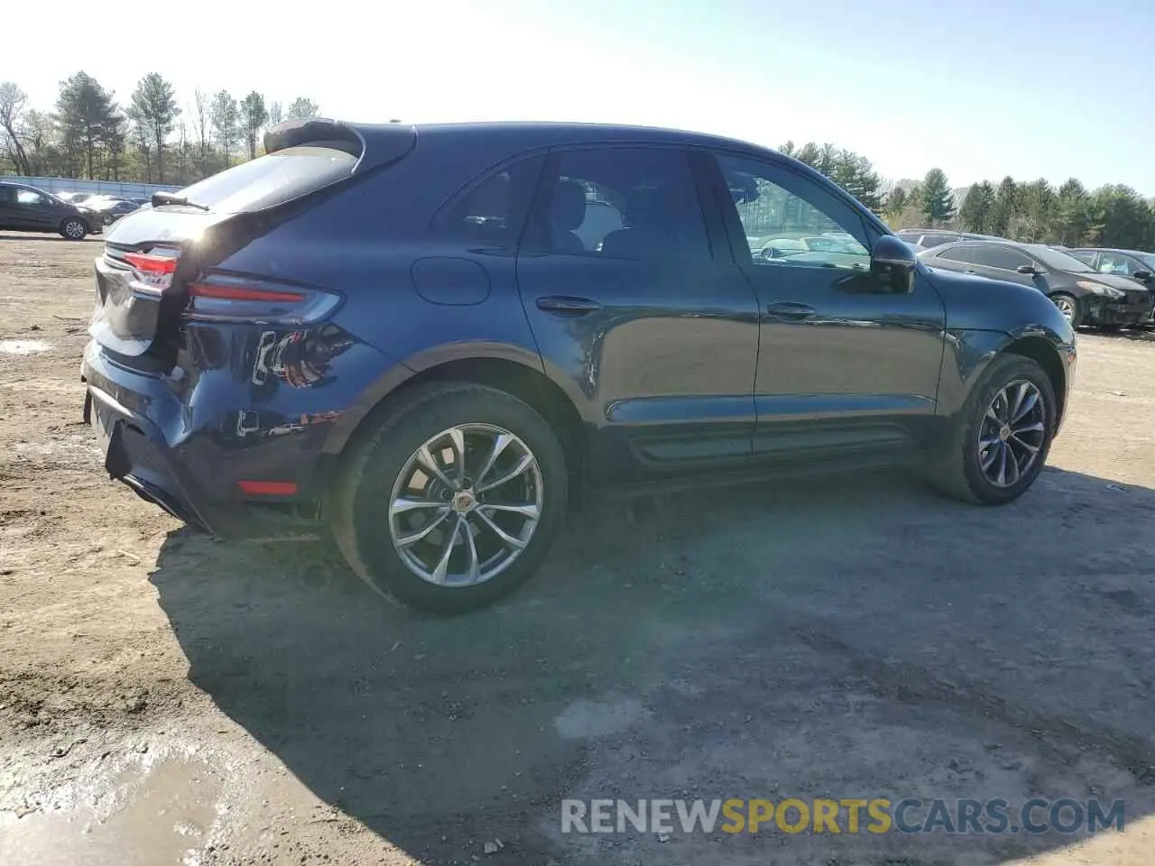 3 Фотография поврежденного автомобиля WP1AA2A5XPLB05563 PORSCHE MACAN BASE 2023