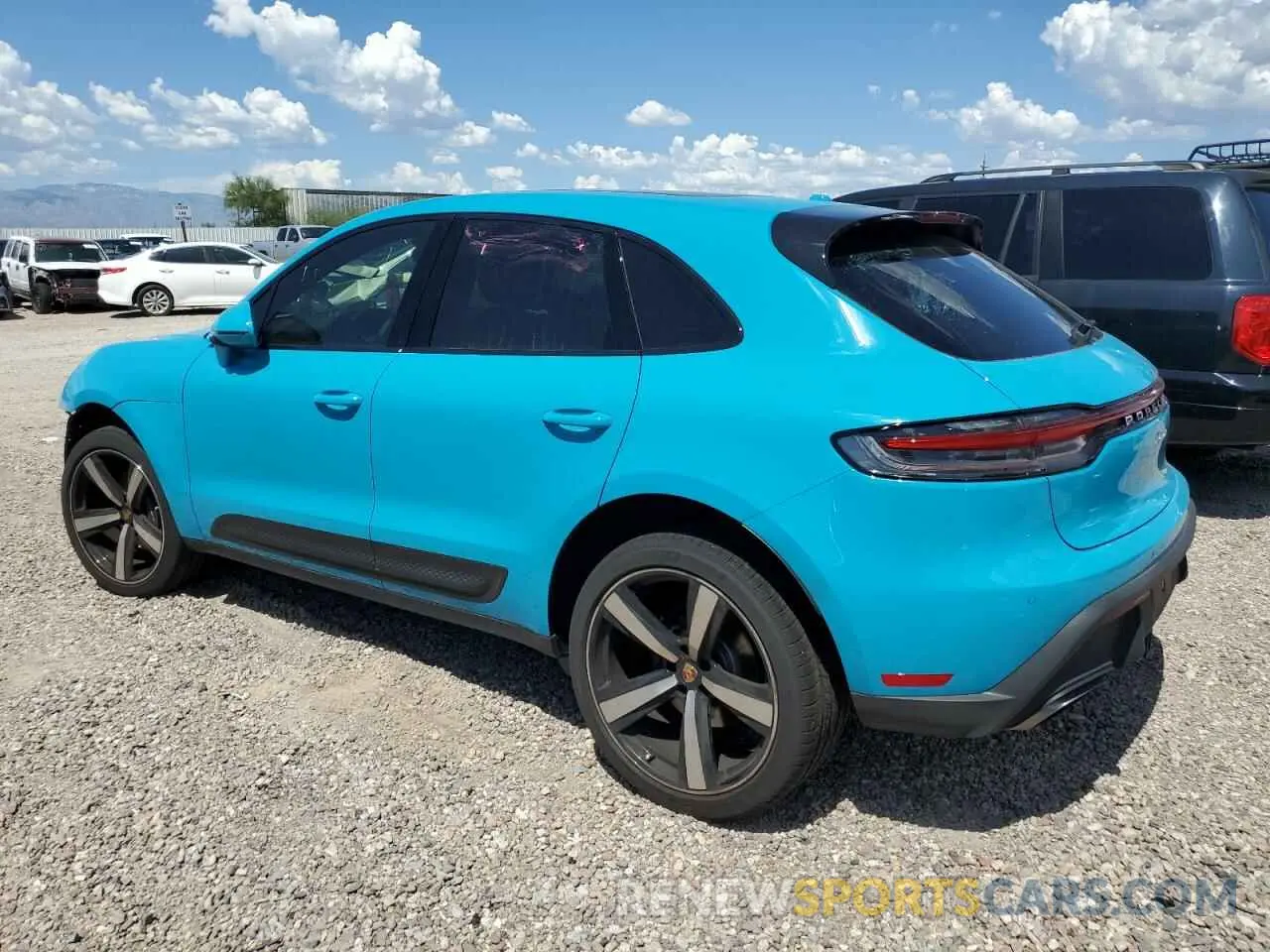 2 Фотография поврежденного автомобиля WP1AA2A5XPLB09144 PORSCHE MACAN BASE 2023
