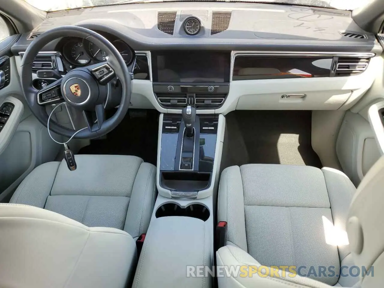 8 Фотография поврежденного автомобиля WP1AA2A50RLB01685 PORSCHE MACAN BASE 2024