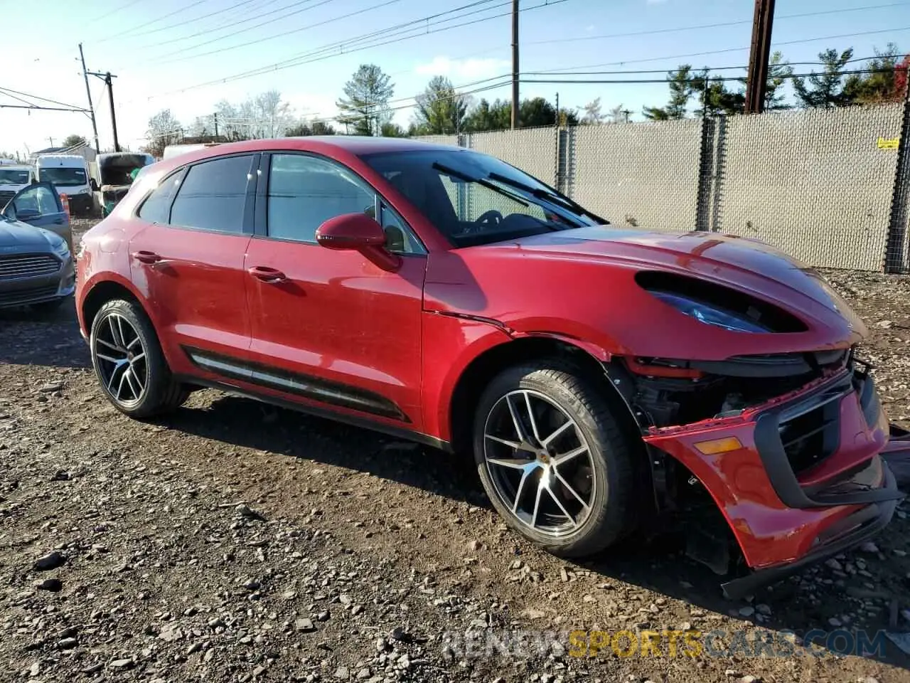 4 Фотография поврежденного автомобиля WP1AA2A50RLB17367 PORSCHE MACAN BASE 2024