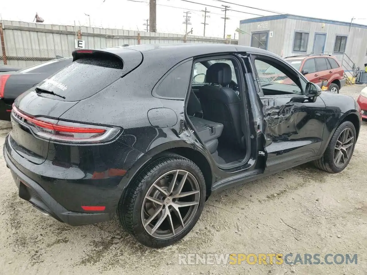 3 Photograph of a damaged car WP1AA2A51RLB12470 PORSCHE MACAN BASE 2024