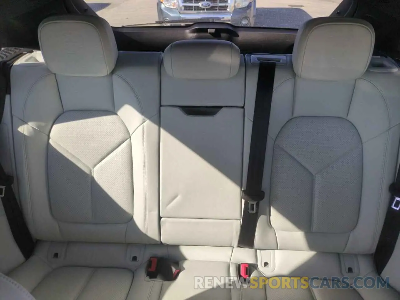 10 Photograph of a damaged car WP1AA2A52RLB01297 PORSCHE MACAN BASE 2024