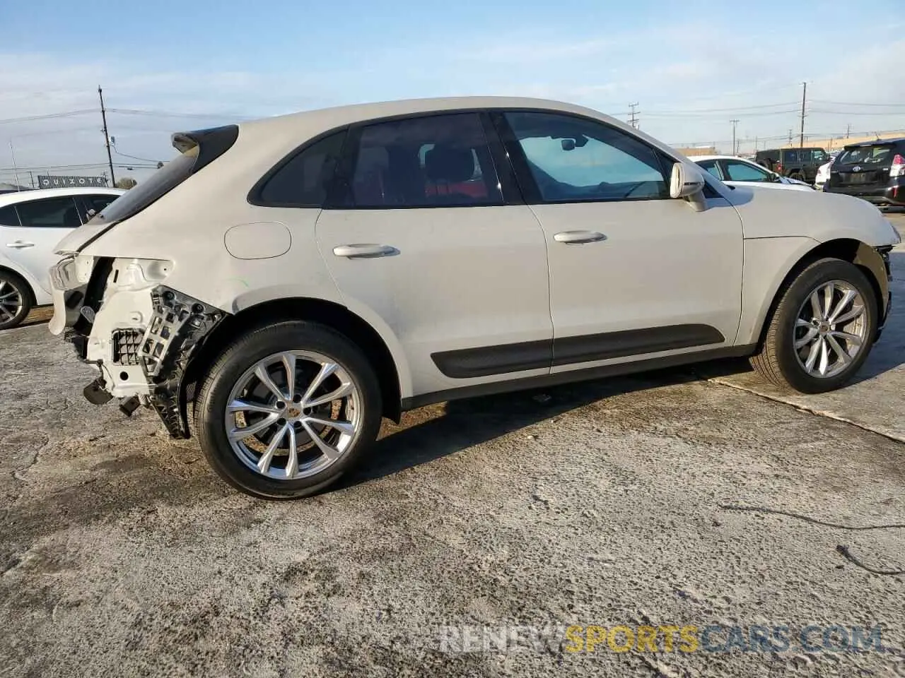 3 Фотография поврежденного автомобиля WP1AA2A53RLB11434 PORSCHE MACAN BASE 2024