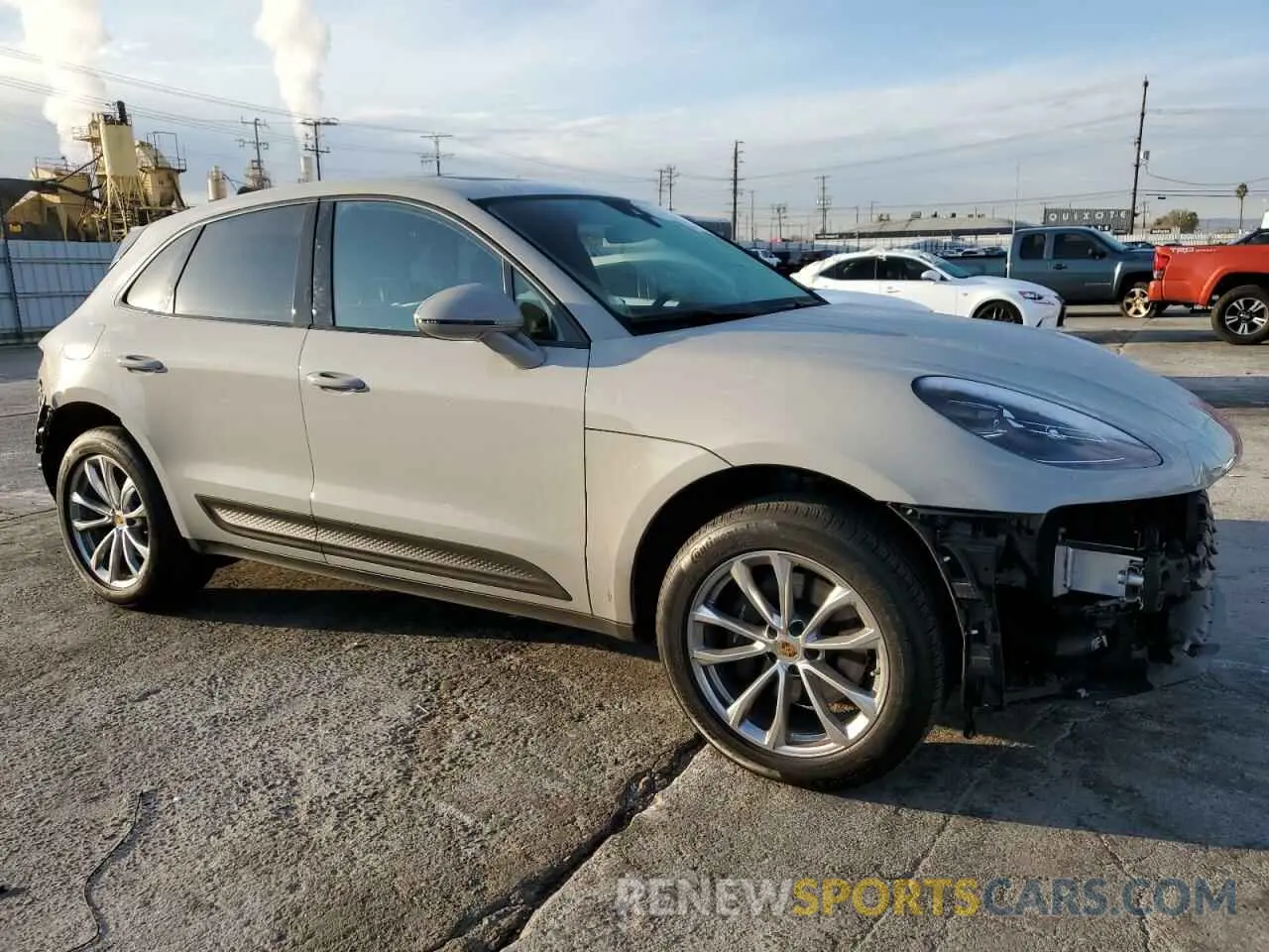 4 Фотография поврежденного автомобиля WP1AA2A53RLB11434 PORSCHE MACAN BASE 2024