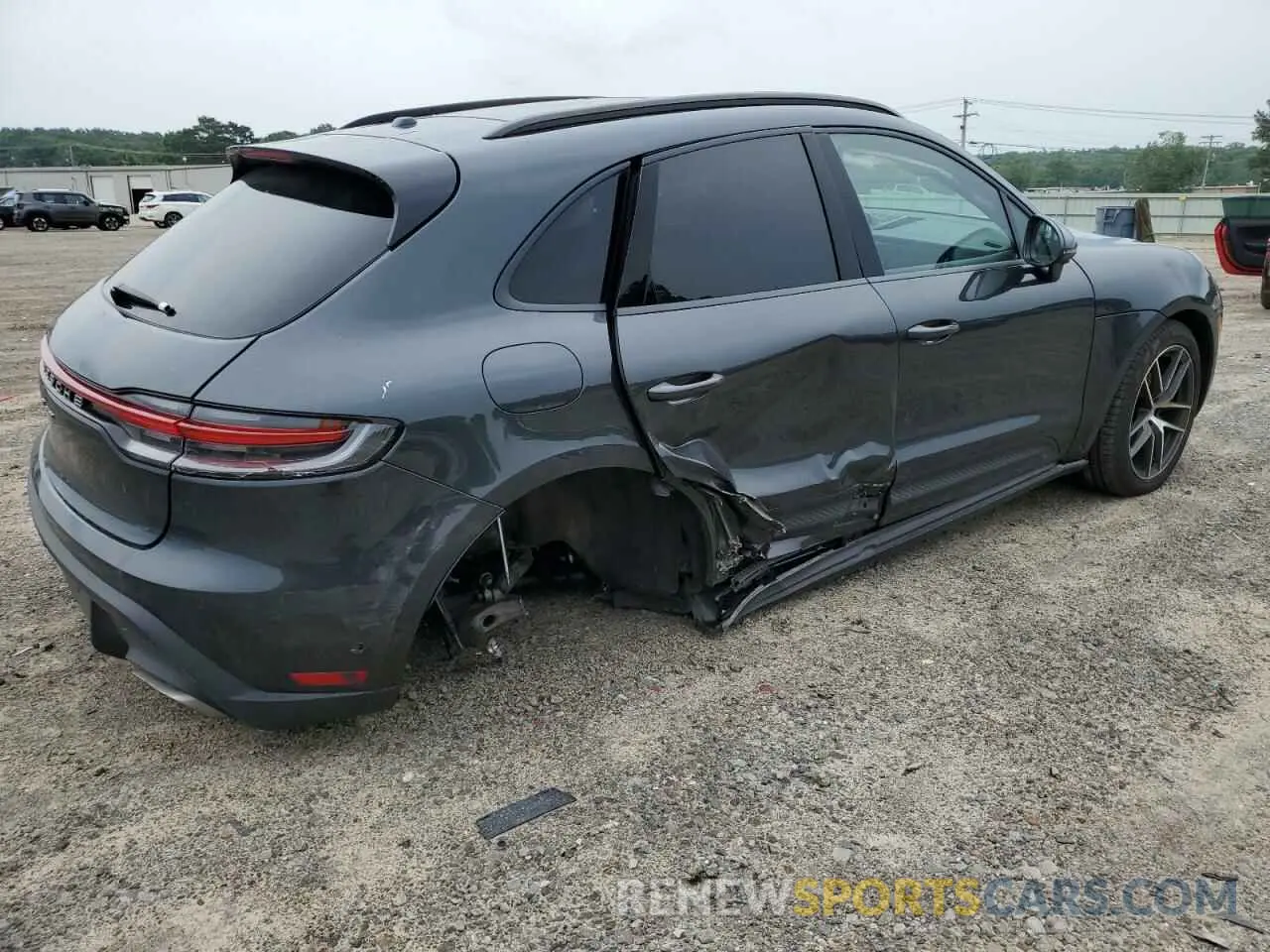 3 Photograph of a damaged car WP1AA2A54RLB14018 PORSCHE MACAN BASE 2024