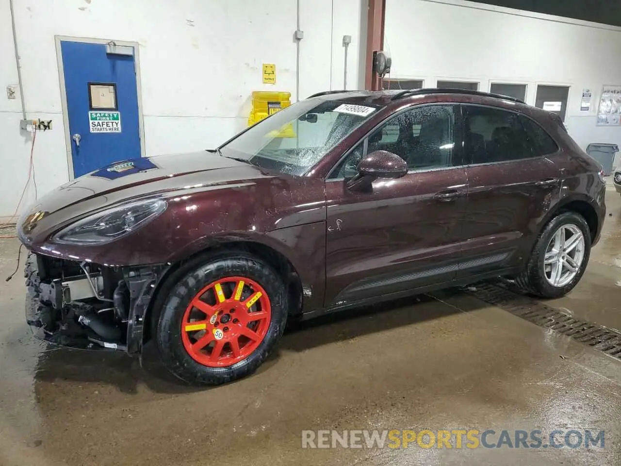 1 Photograph of a damaged car WP1AA2A55RLB06705 PORSCHE MACAN BASE 2024
