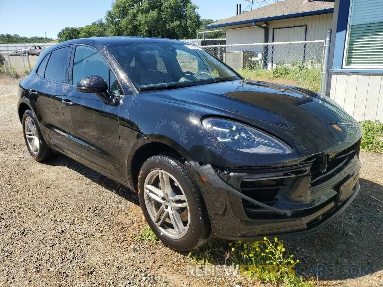 4 Фотография поврежденного автомобиля WP1AA2A56RLB13940 PORSCHE MACAN BASE 2024