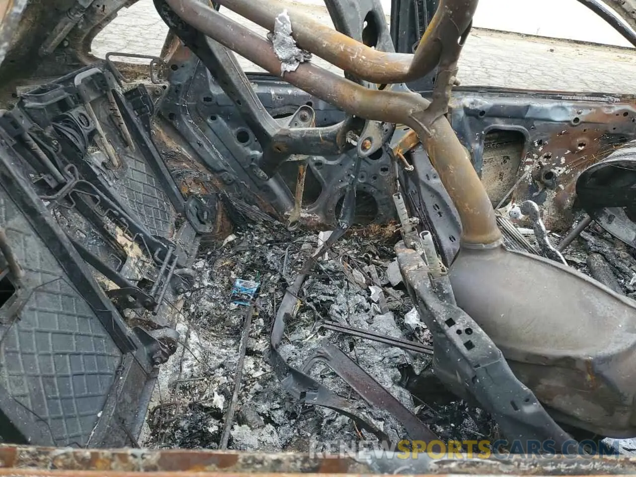 10 Photograph of a damaged car WP1AA2A58RLB04026 PORSCHE MACAN BASE 2024
