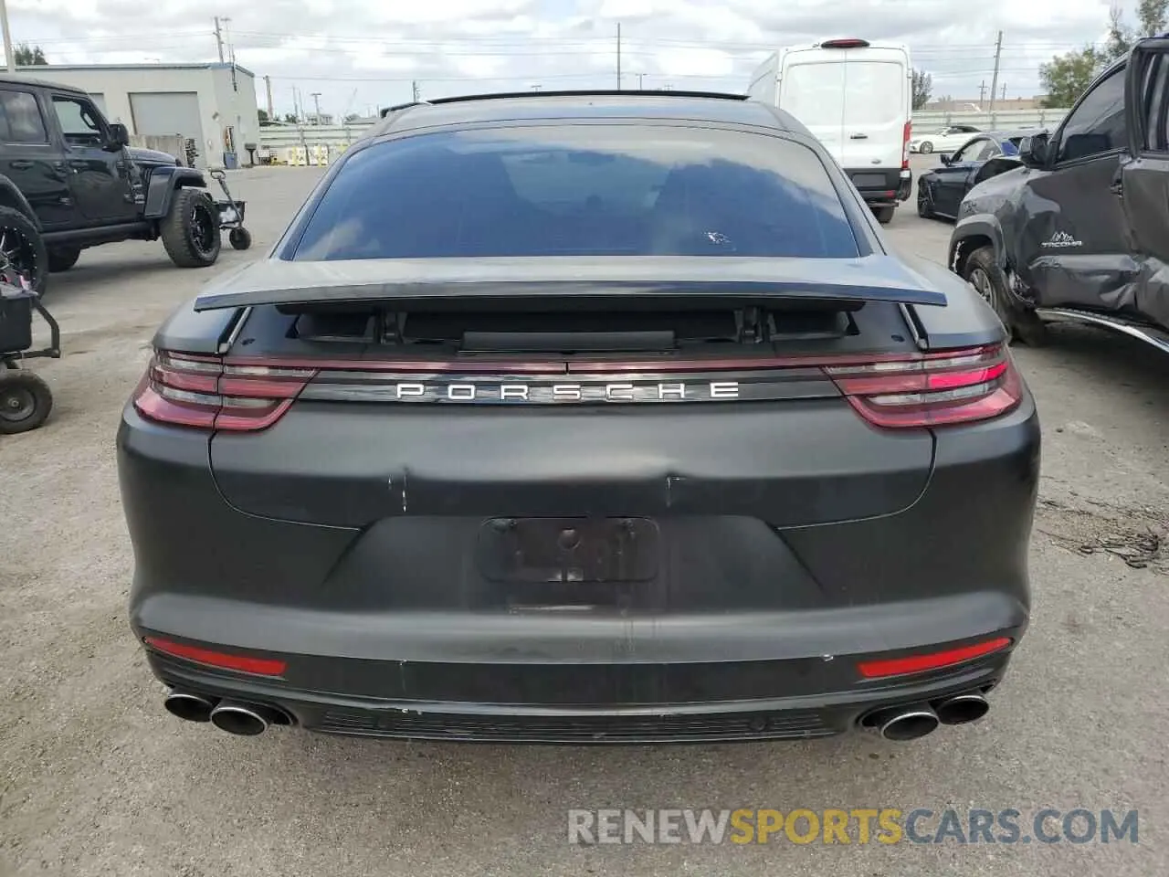 6 Photograph of a damaged car WP0AA2A70KL100609 PORSCHE PANAMERA 2019