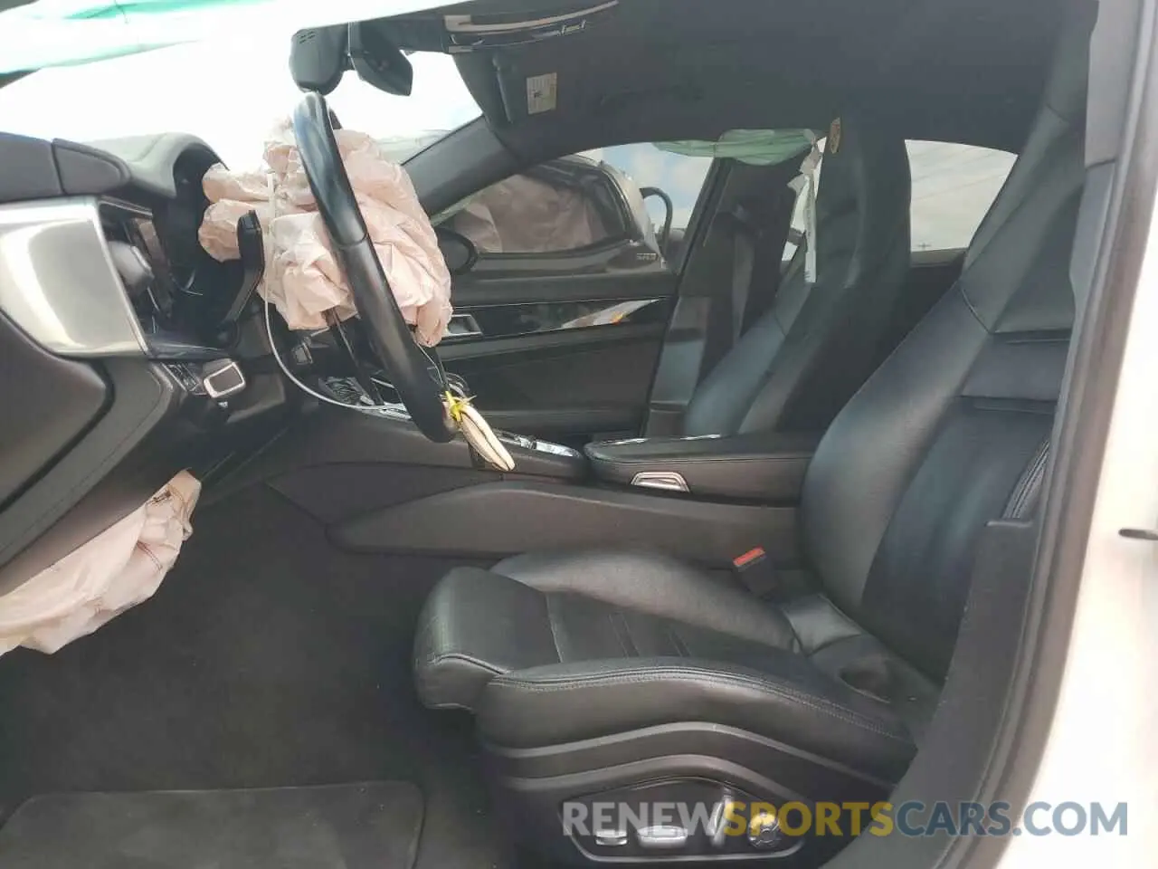 7 Photograph of a damaged car WP0AA2A70KL100609 PORSCHE PANAMERA 2019