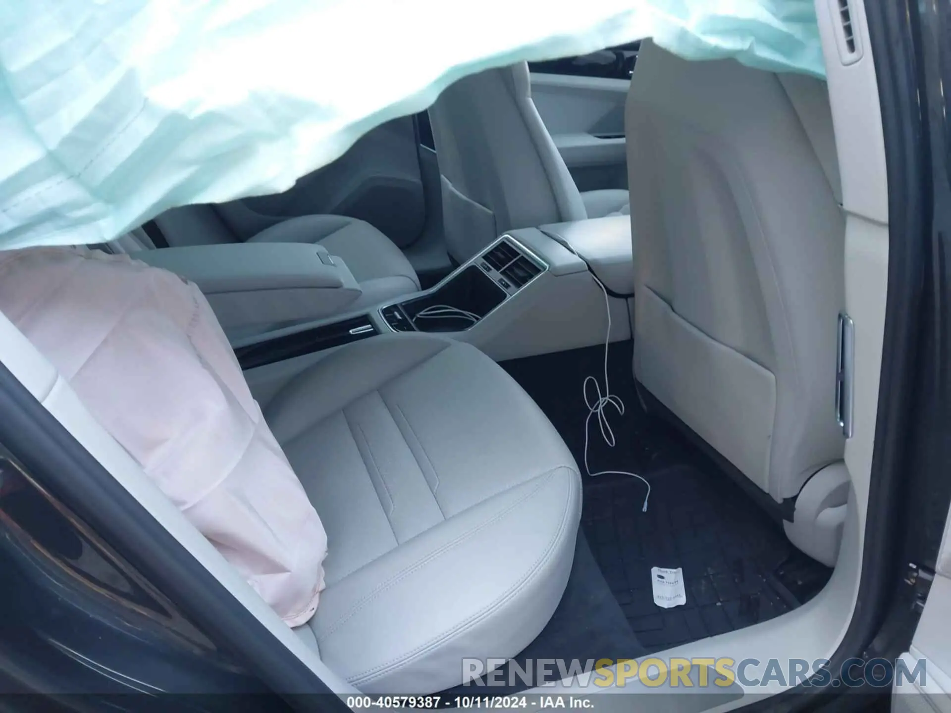 8 Photograph of a damaged car WP0AA2A74KL101794 PORSCHE PANAMERA 2019