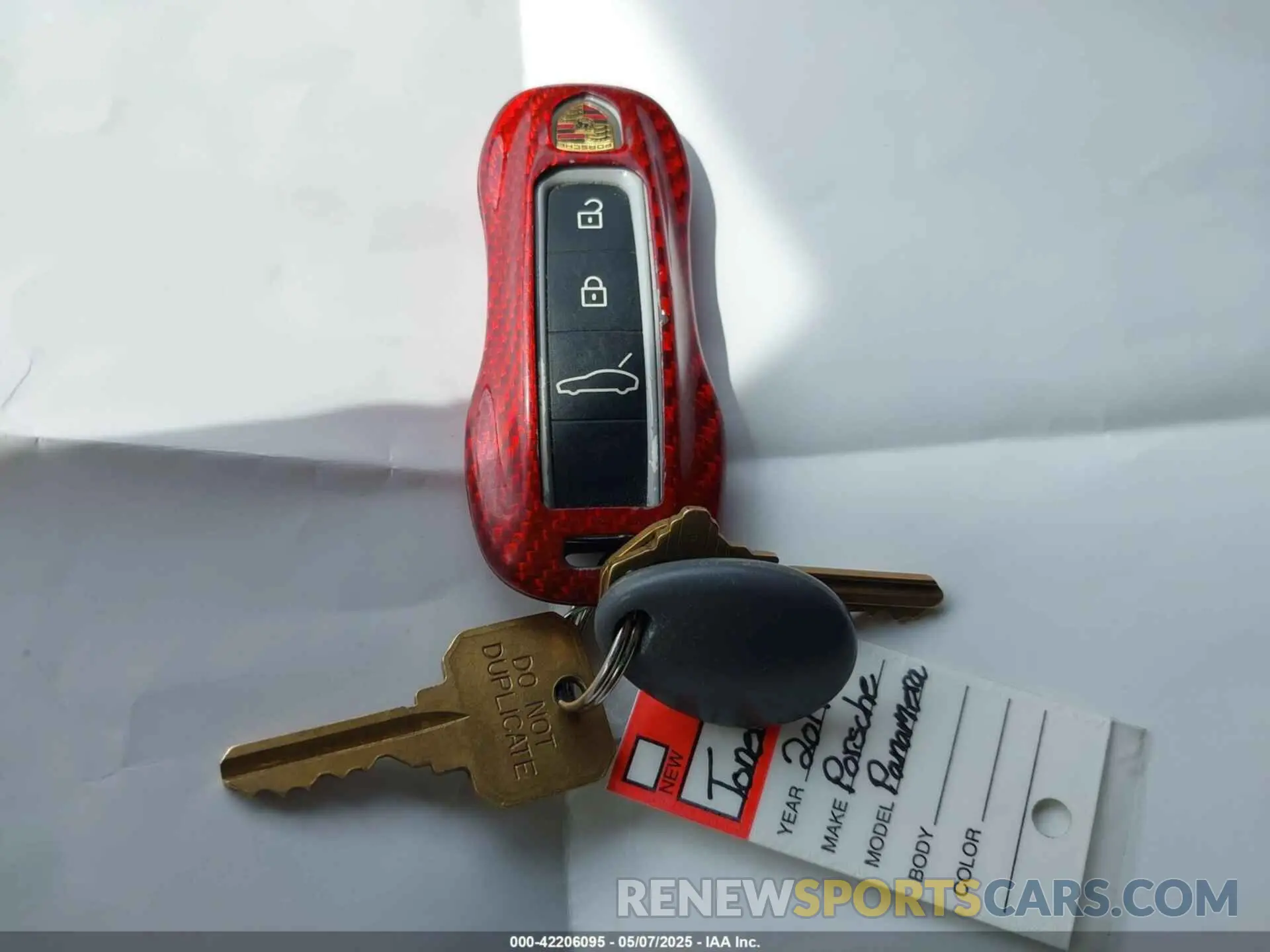 11 Photograph of a damaged car WP0AF2A7XKL145364 PORSCHE PANAMERA 2019
