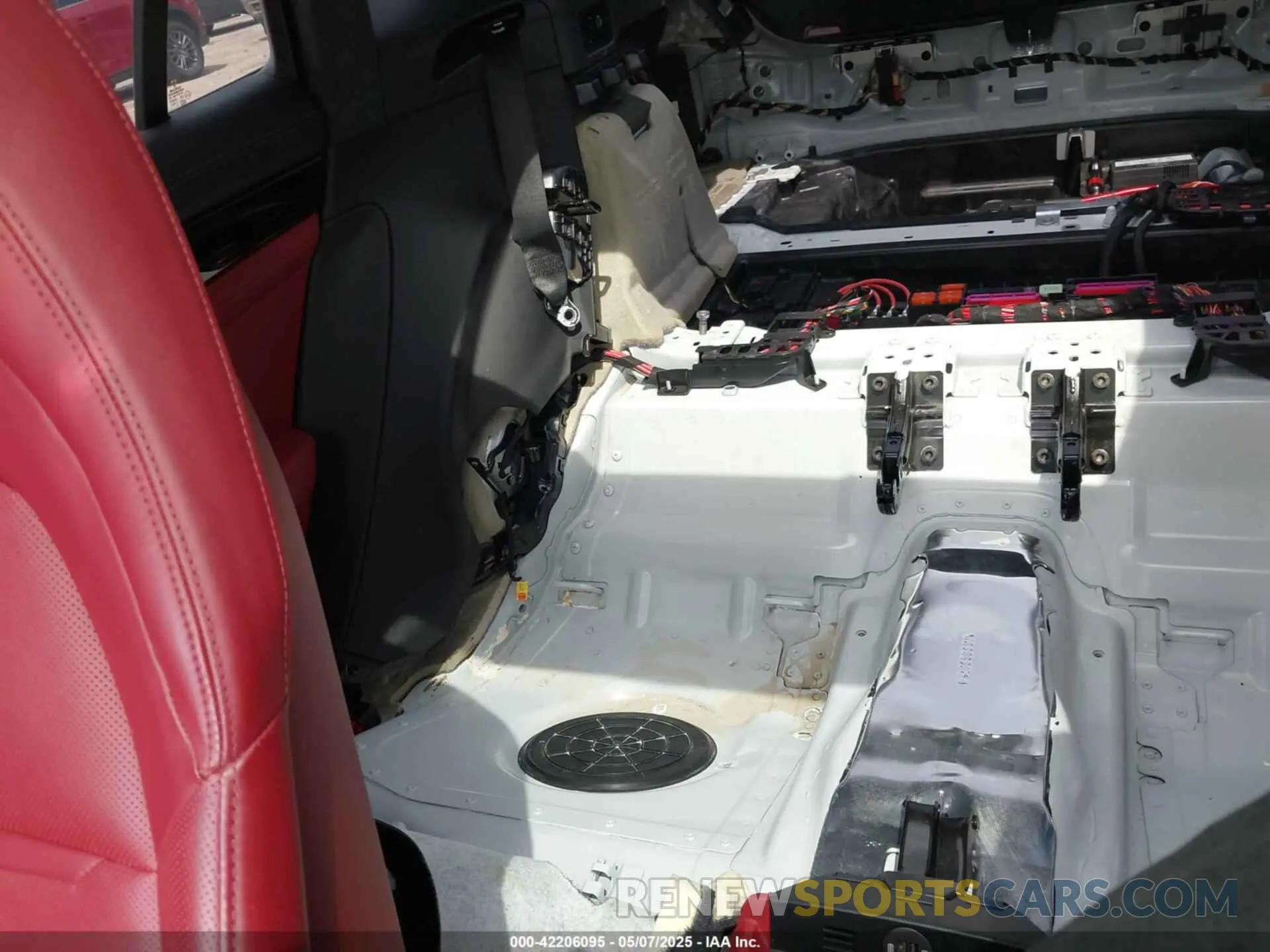 6 Photograph of a damaged car WP0AF2A7XKL145364 PORSCHE PANAMERA 2019
