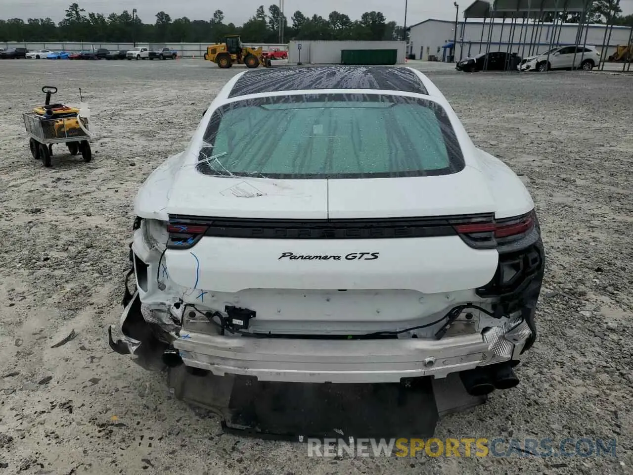 6 Photograph of a damaged car WP0AG2A71KL139885 PORSCHE PANAMERA 2019