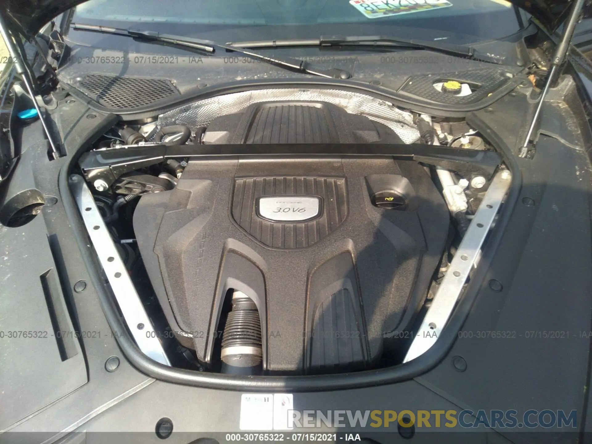 10 Фотография поврежденного автомобиля WP0AA2A70LL101714 PORSCHE PANAMERA 2020